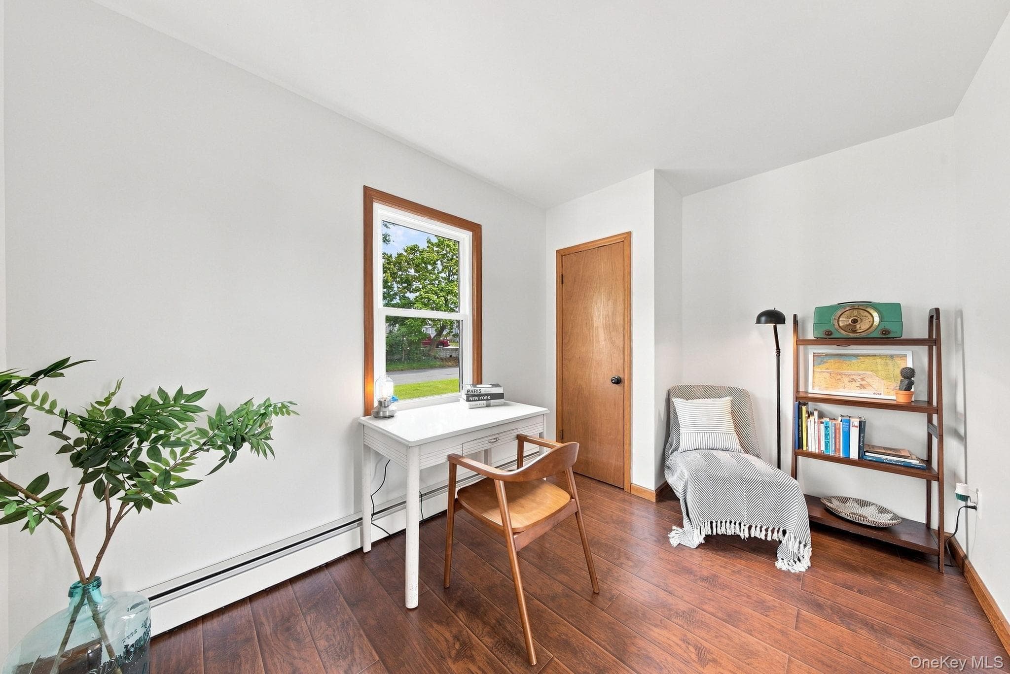256 Cottage Street thumbnail 11