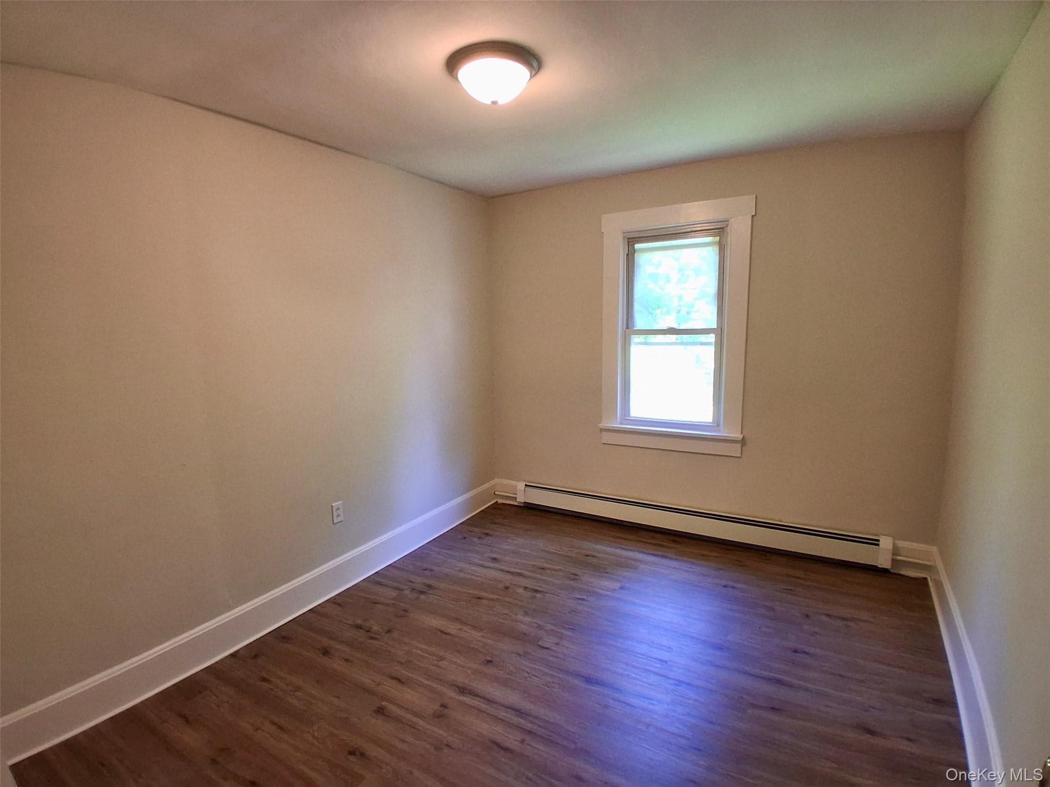 215 Maple Avenue thumbnail 24