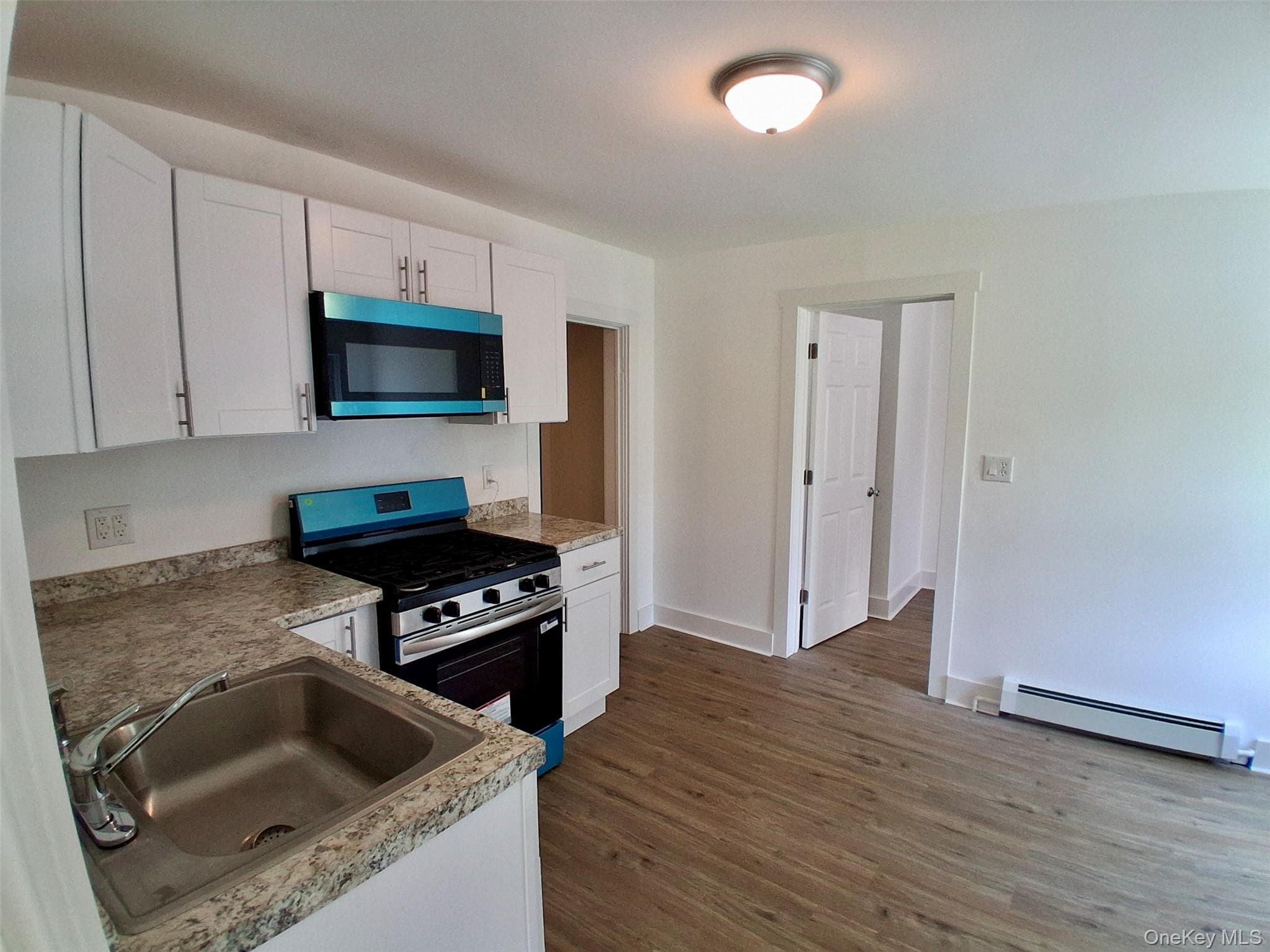 215 Maple Avenue thumbnail 13
