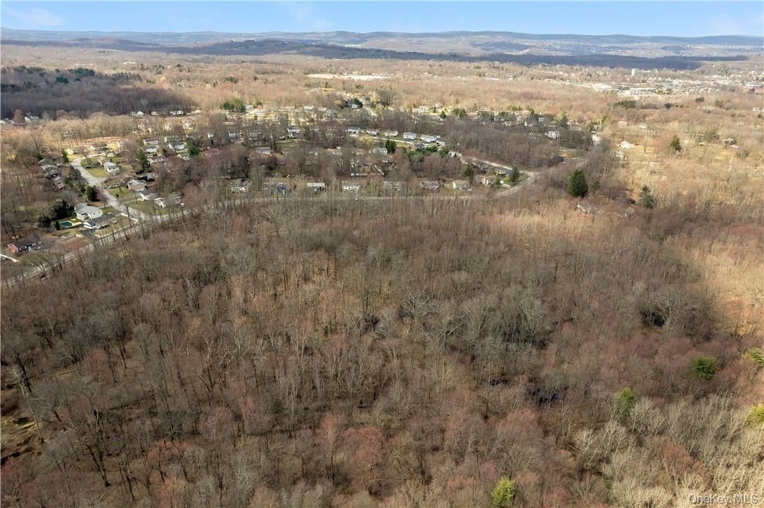 Spook Hill Road, Wappingers Falls