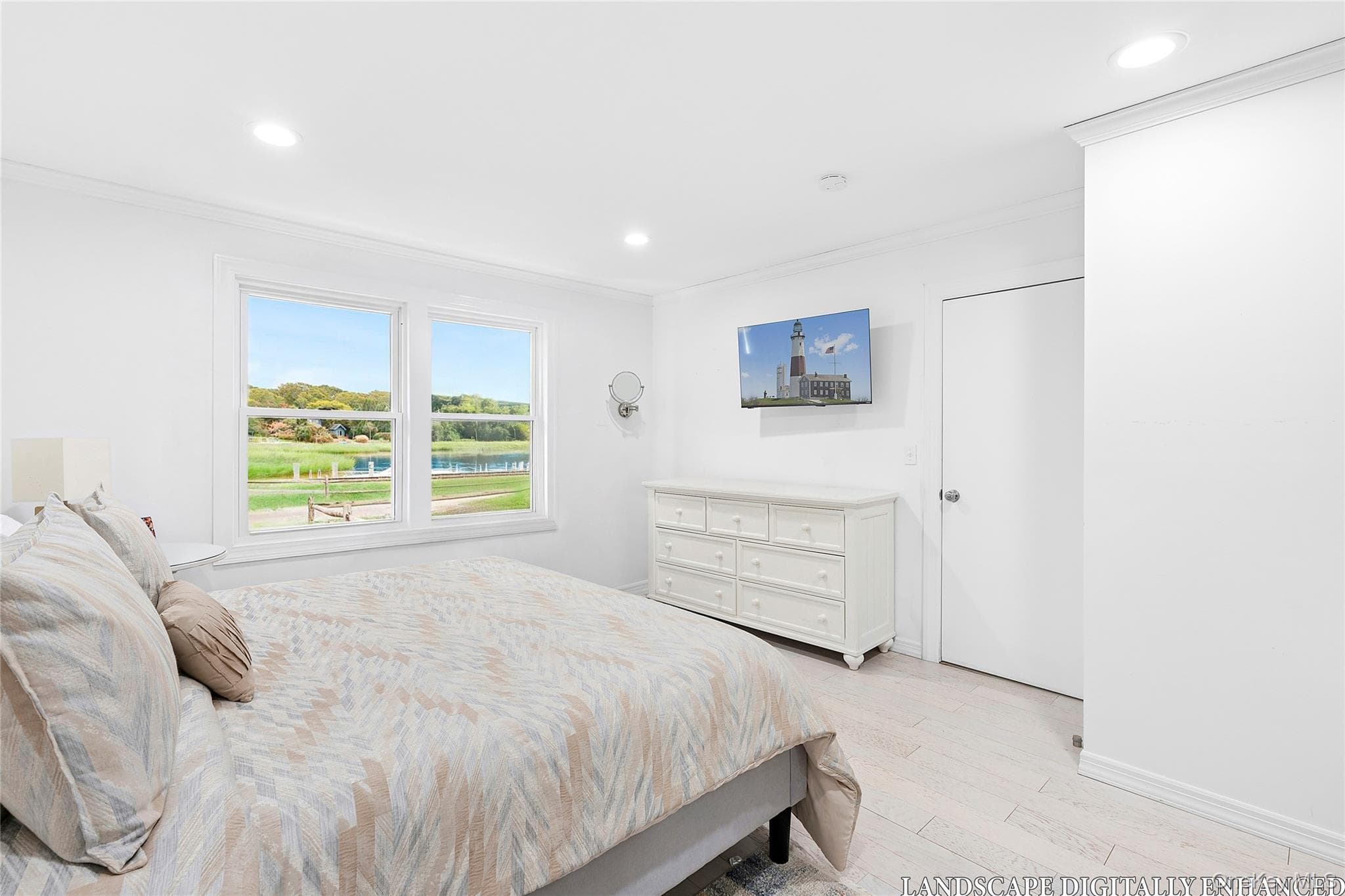 21 E Shore Drive thumbnail 10