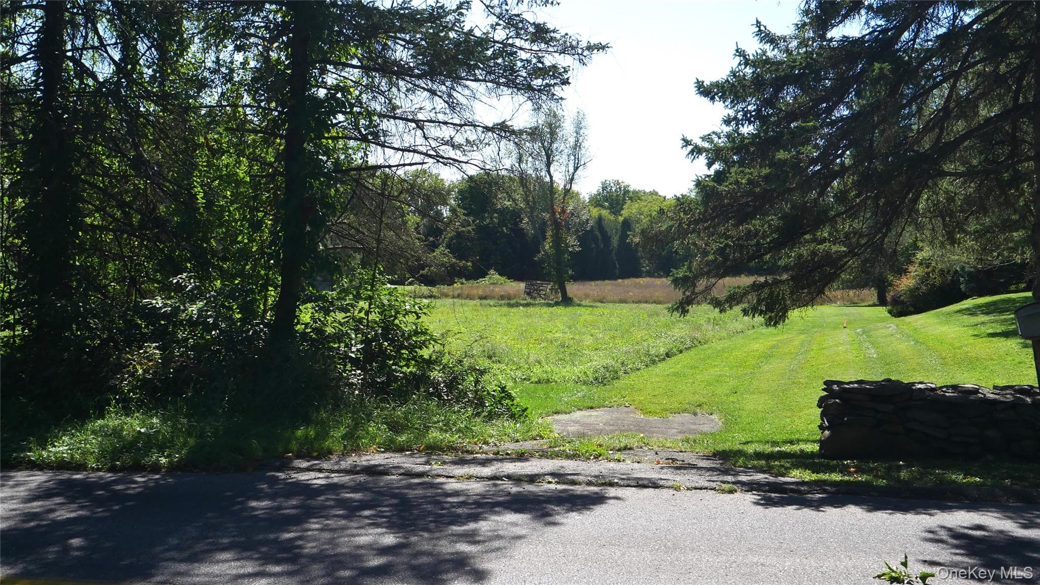 Wheeler Hill Road thumbnail 2