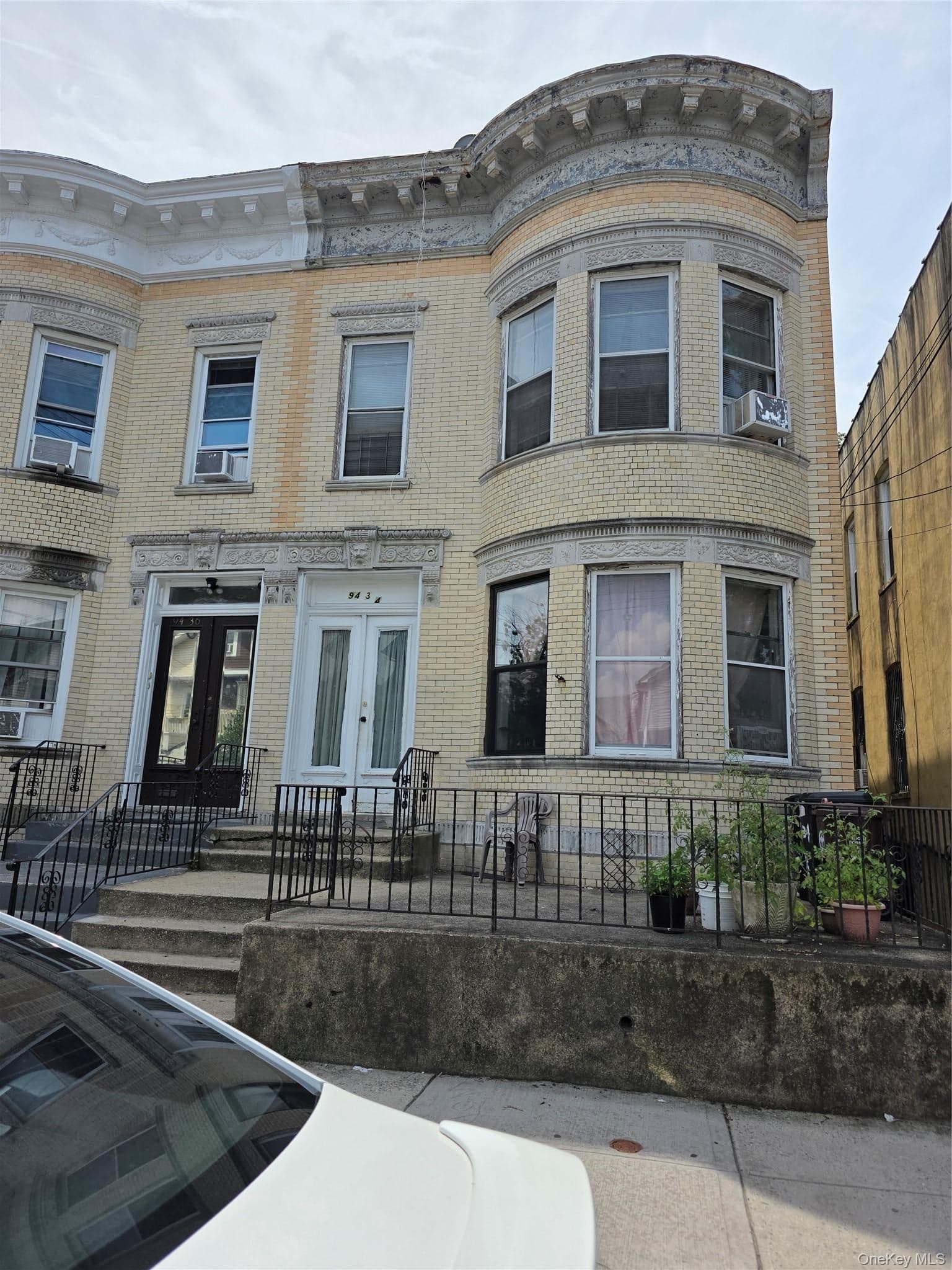 9434 86th Road, Woodhaven