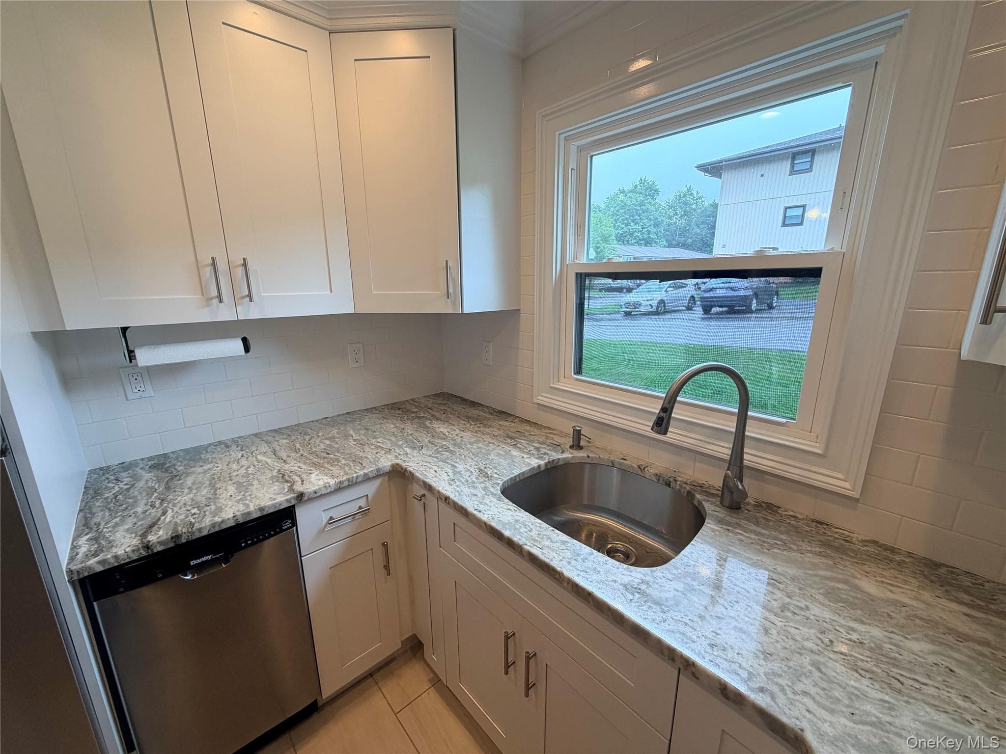 20 Hastings Court Unit: A thumbnail 14