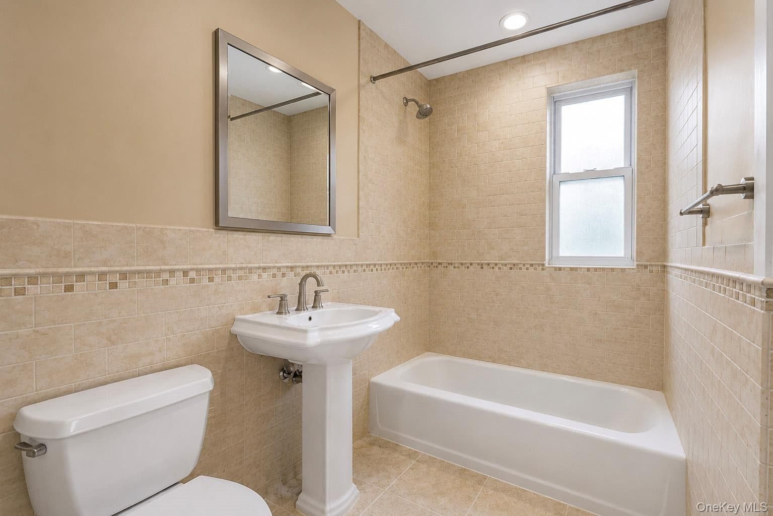 164 Ravine Avenue Unit: 3A thumbnail 12