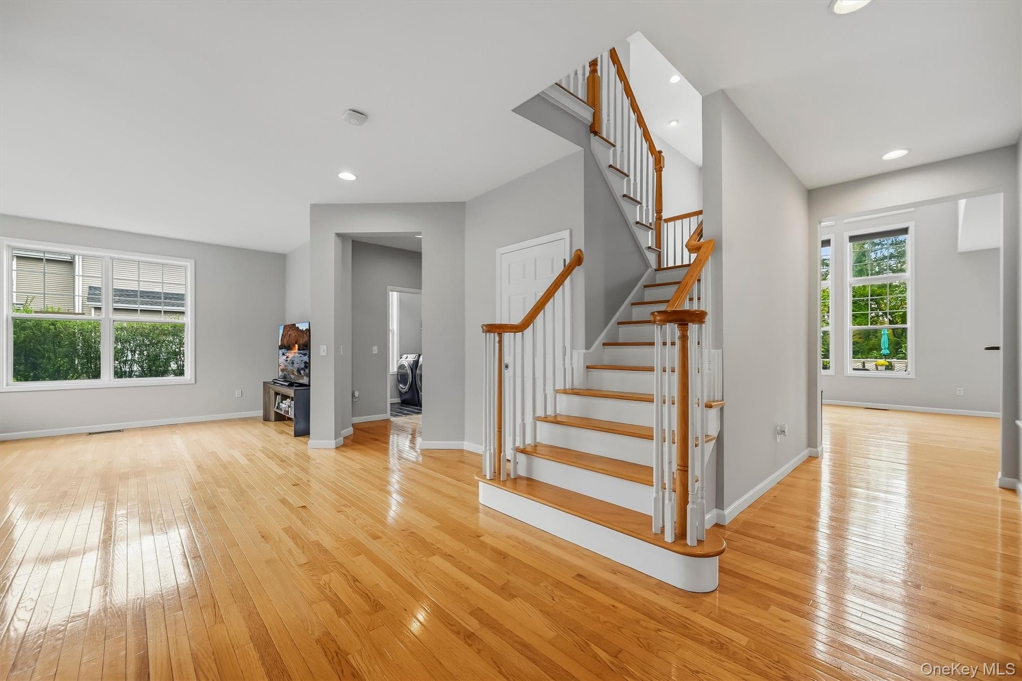 236 Buttonwood Way thumbnail 4