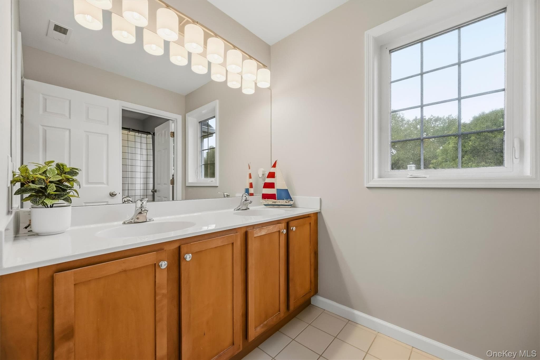 236 Buttonwood Way thumbnail 32