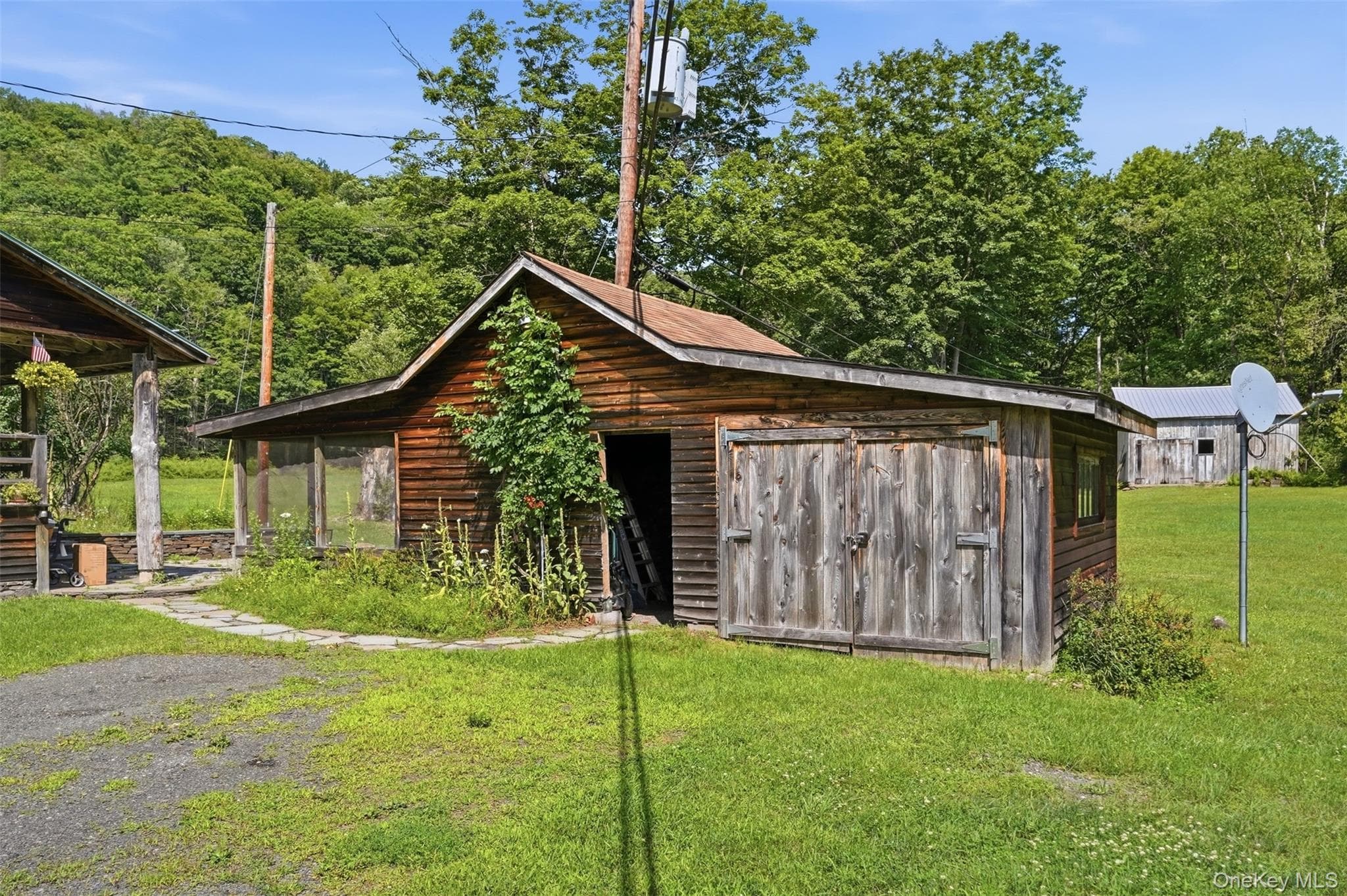 736 Sundown Road thumbnail 33