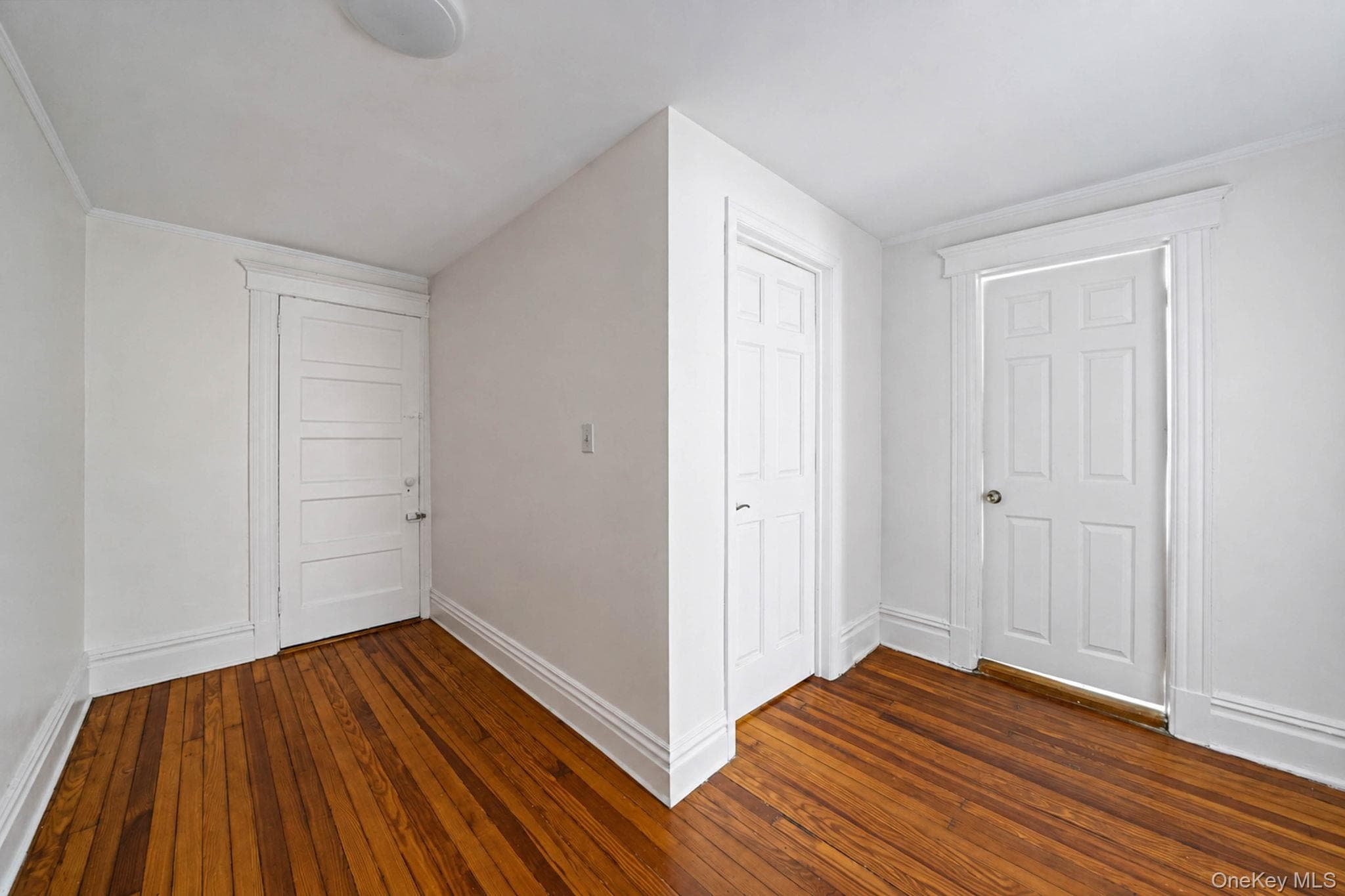 425 S Columbus Avenue thumbnail 19