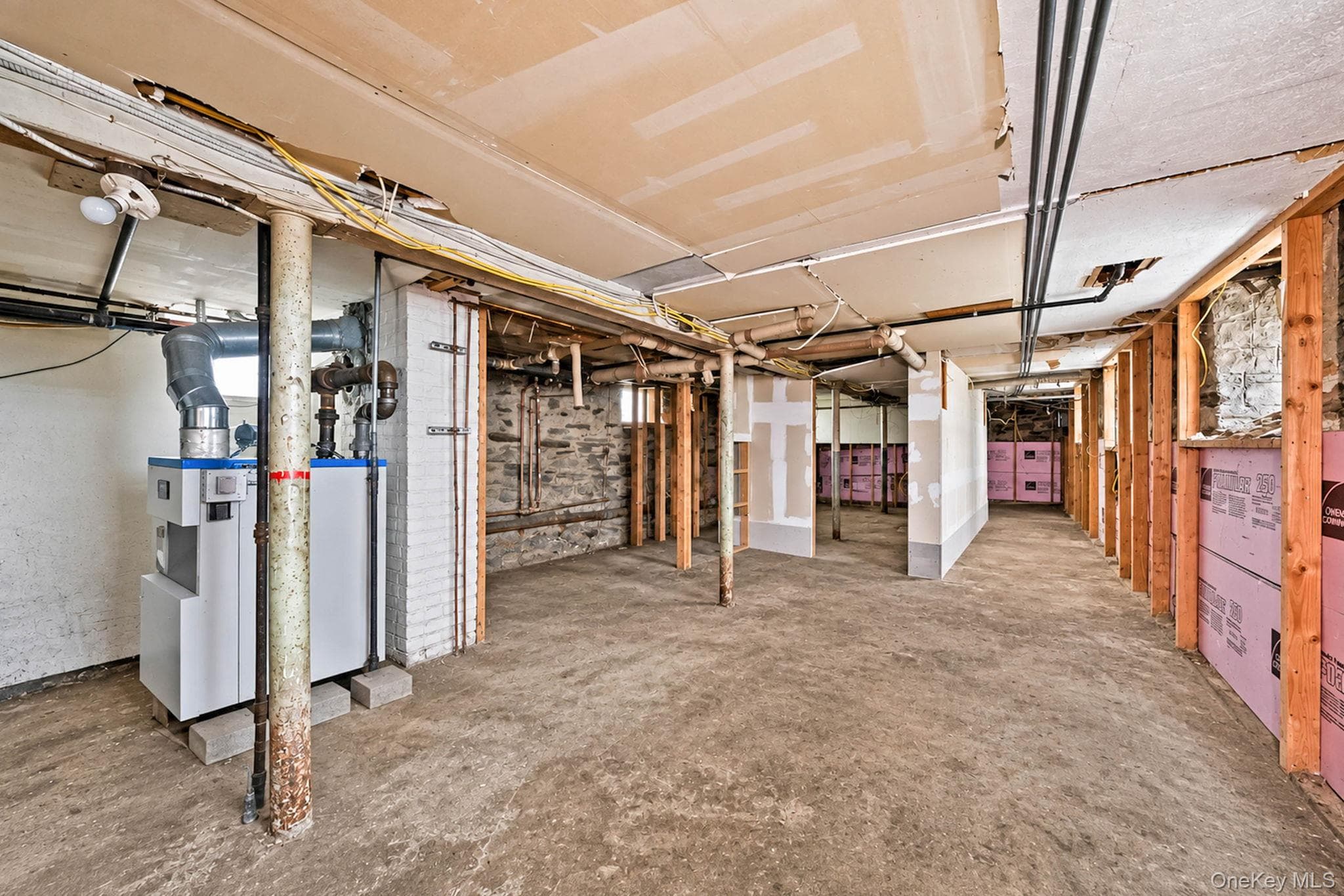 425 S Columbus Avenue thumbnail 29