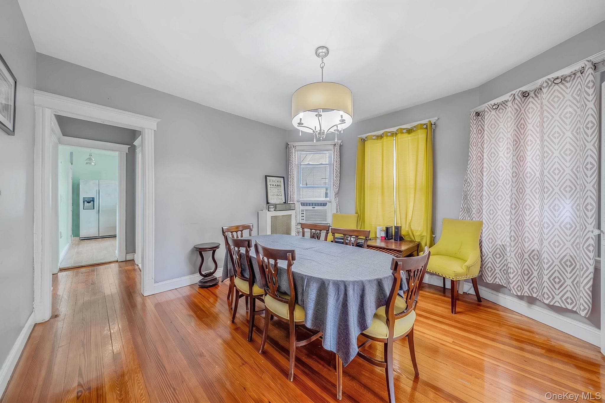 425 S Columbus Avenue thumbnail 5