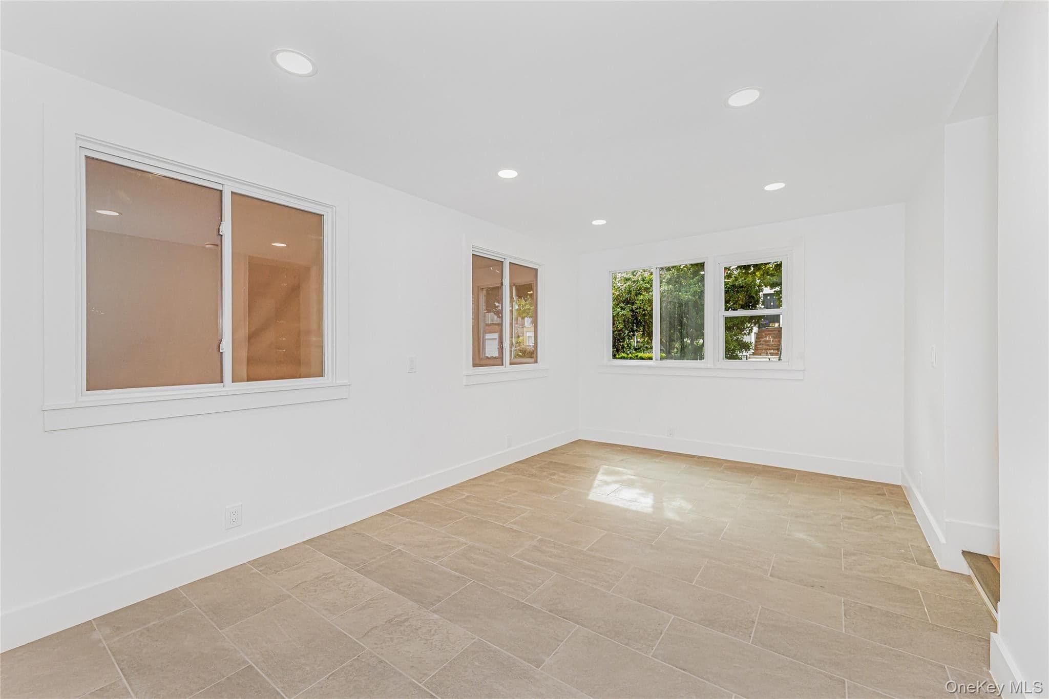 6140 Delafield Avenue thumbnail 27
