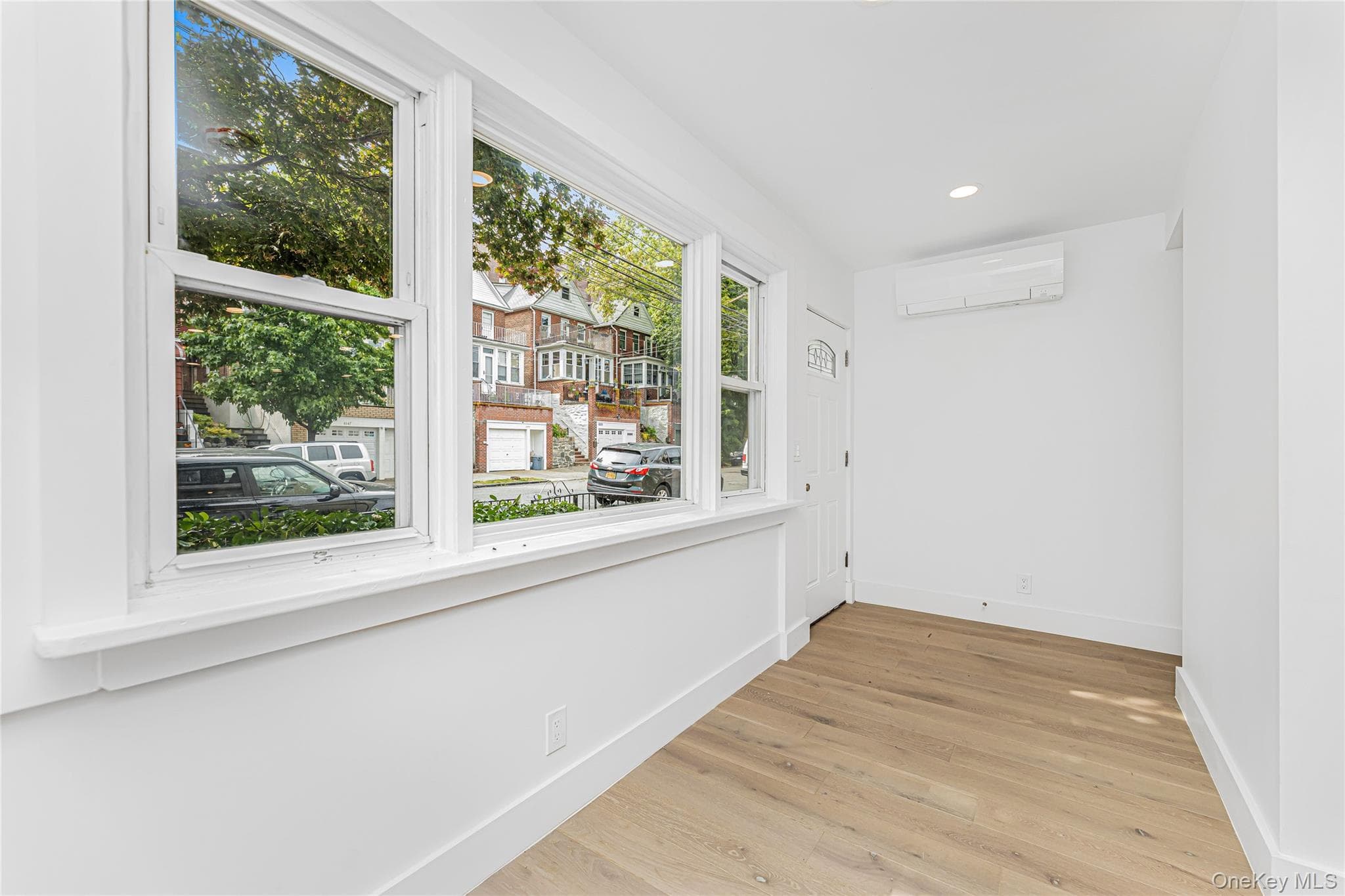 6140 Delafield Avenue thumbnail 6