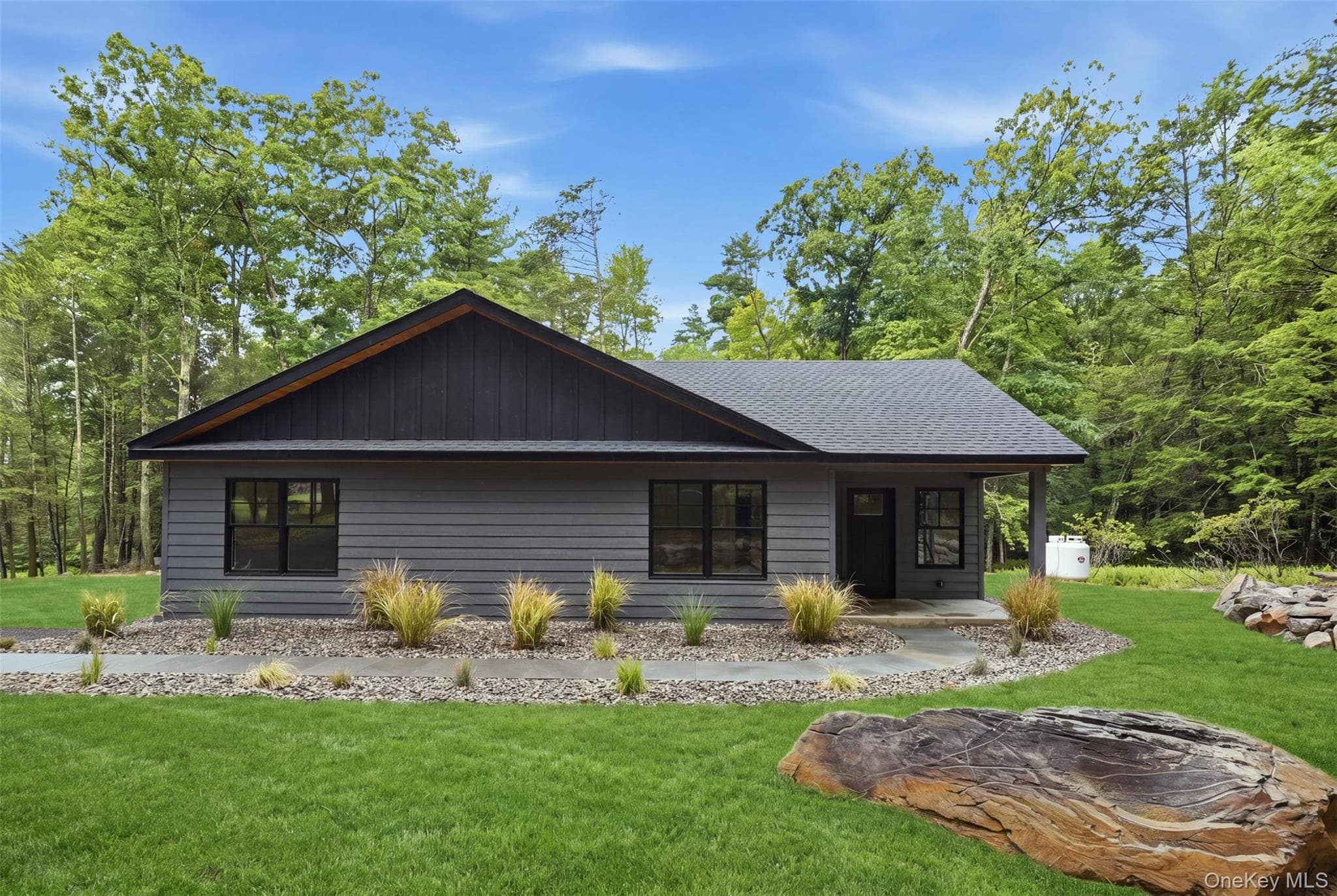 493 Samsonville Road, Kerhonkson