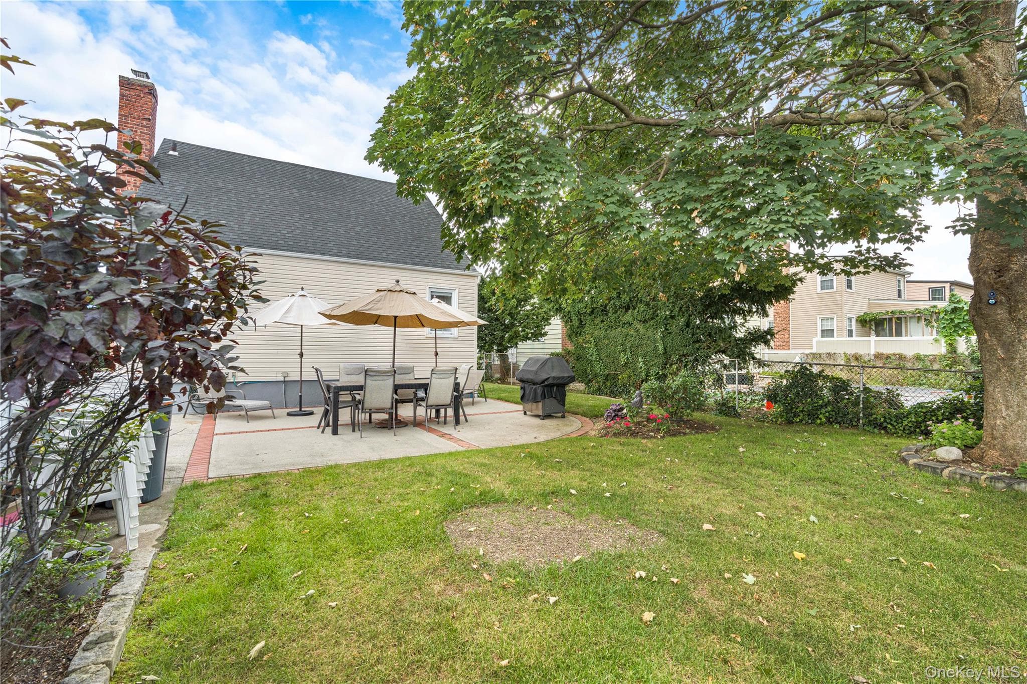 159 Raff Avenue thumbnail 15