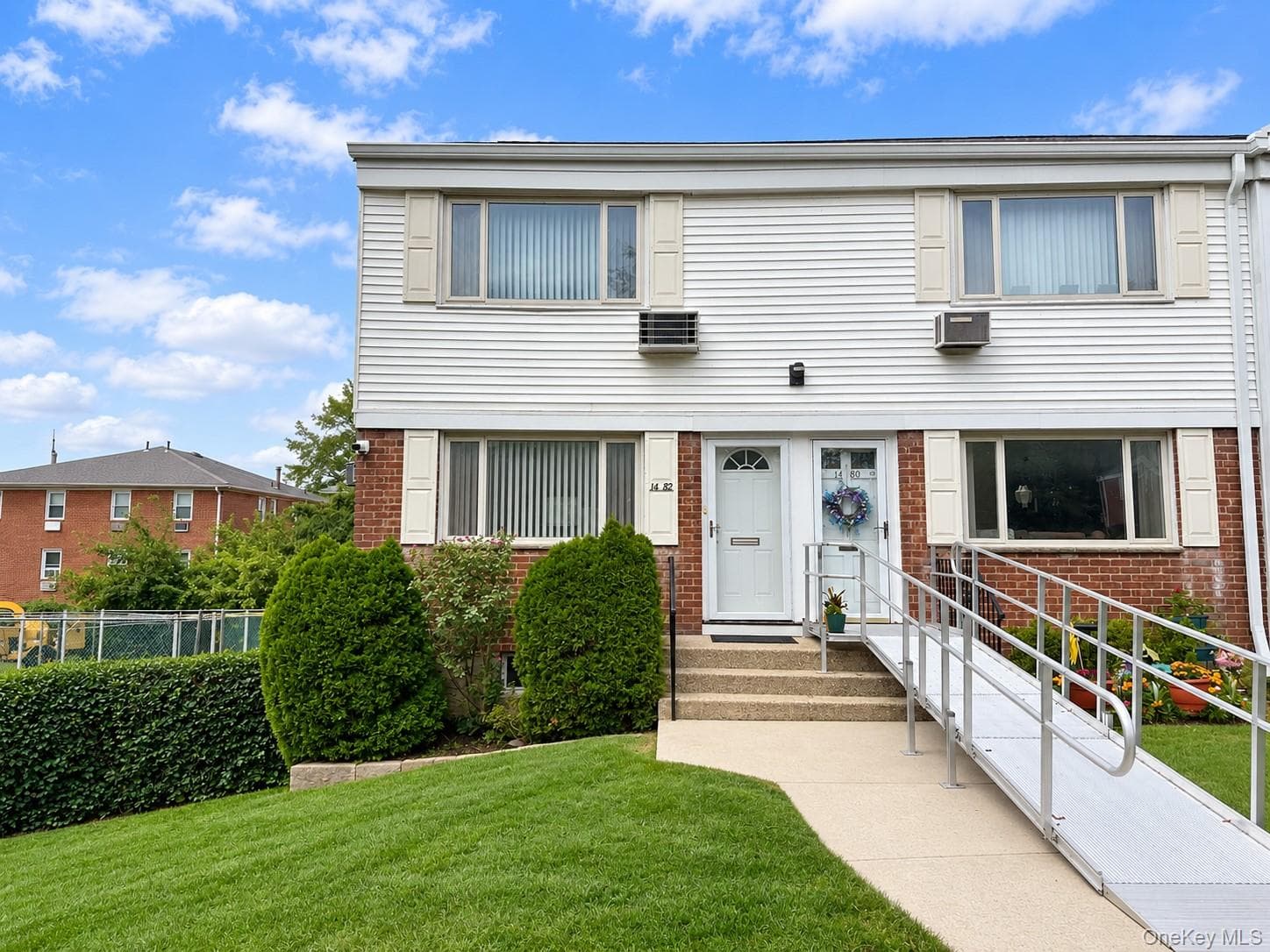 14-82 212 Street Unit: 122 thumbnail 4
