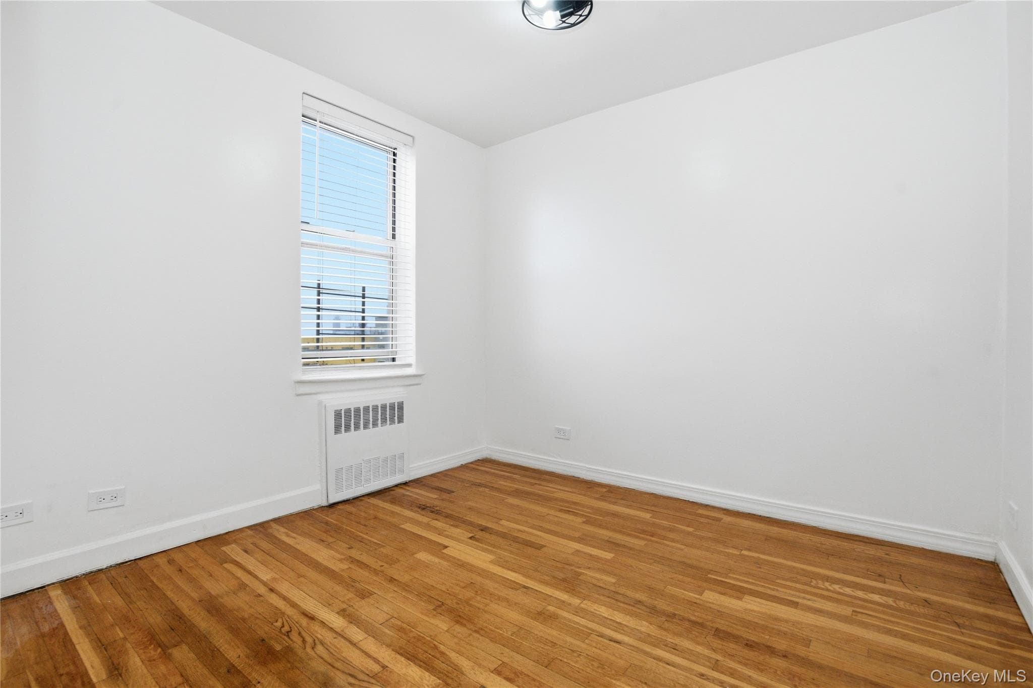 2385 Barker Avenue Unit: 6S thumbnail 6