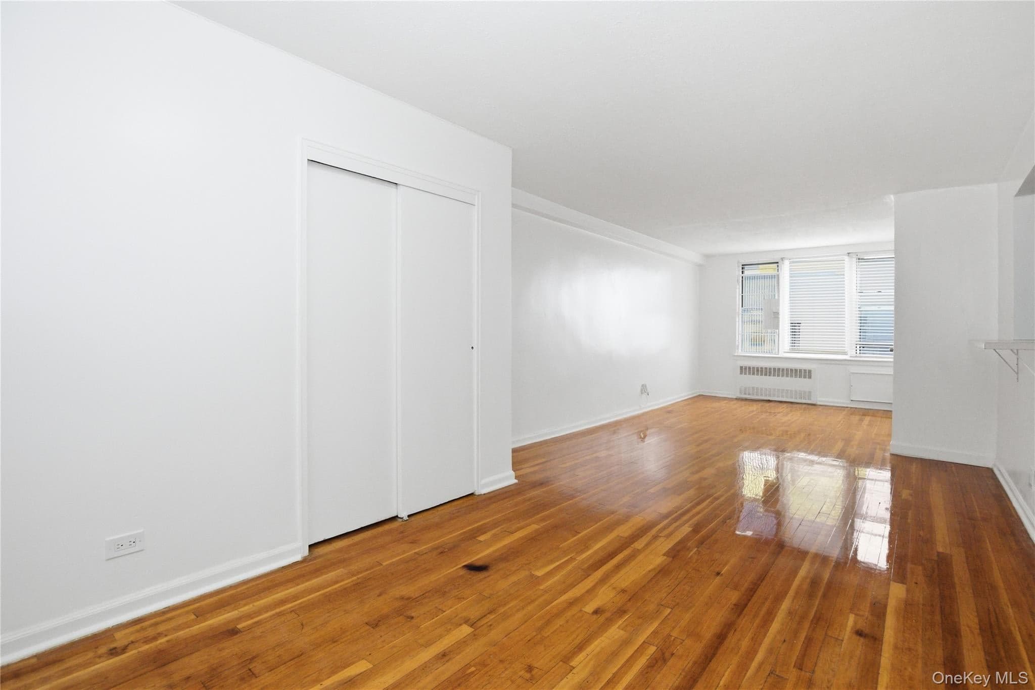 2385 Barker Avenue Unit: 6S thumbnail 5