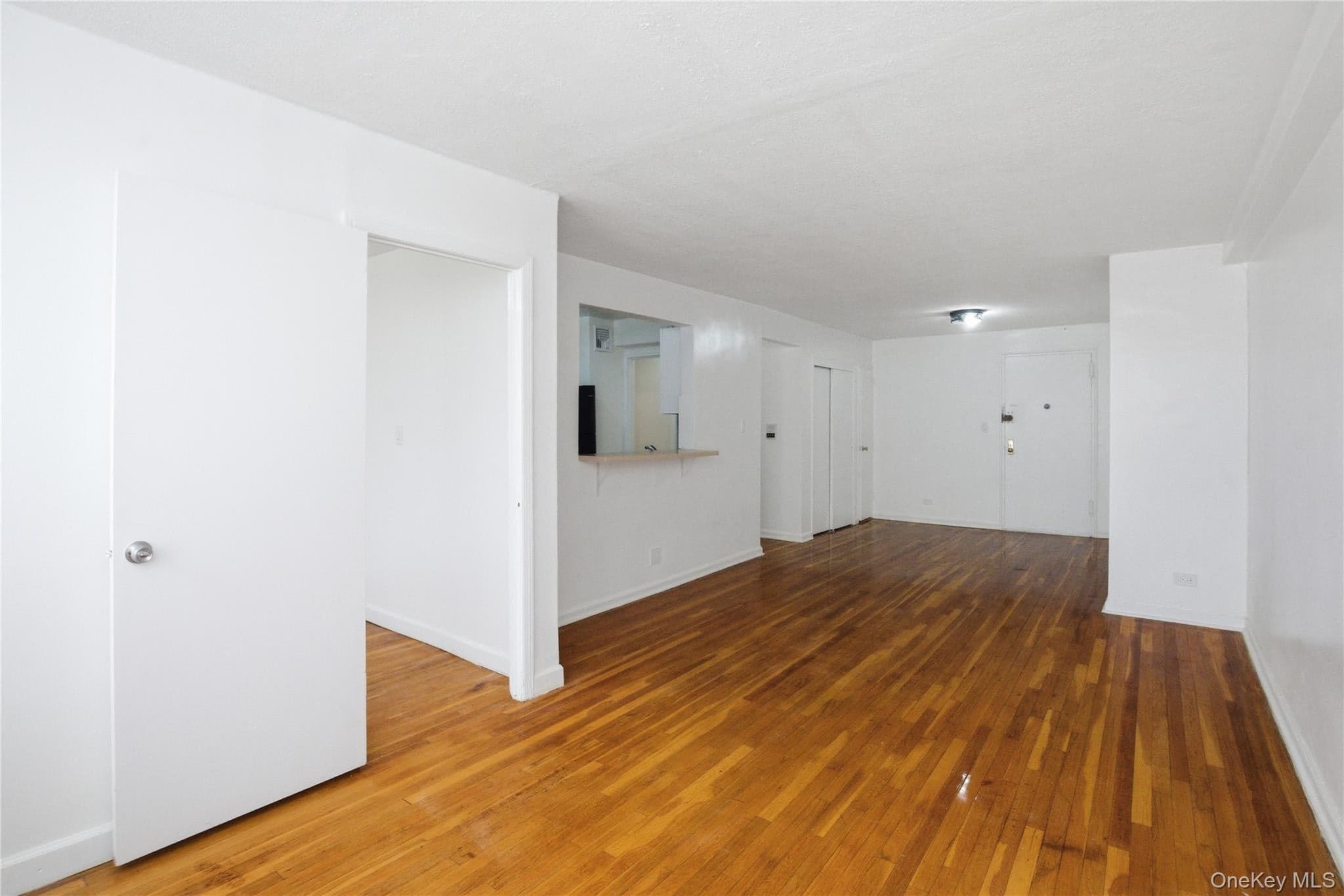 2385 Barker Avenue Unit: 6S thumbnail 4