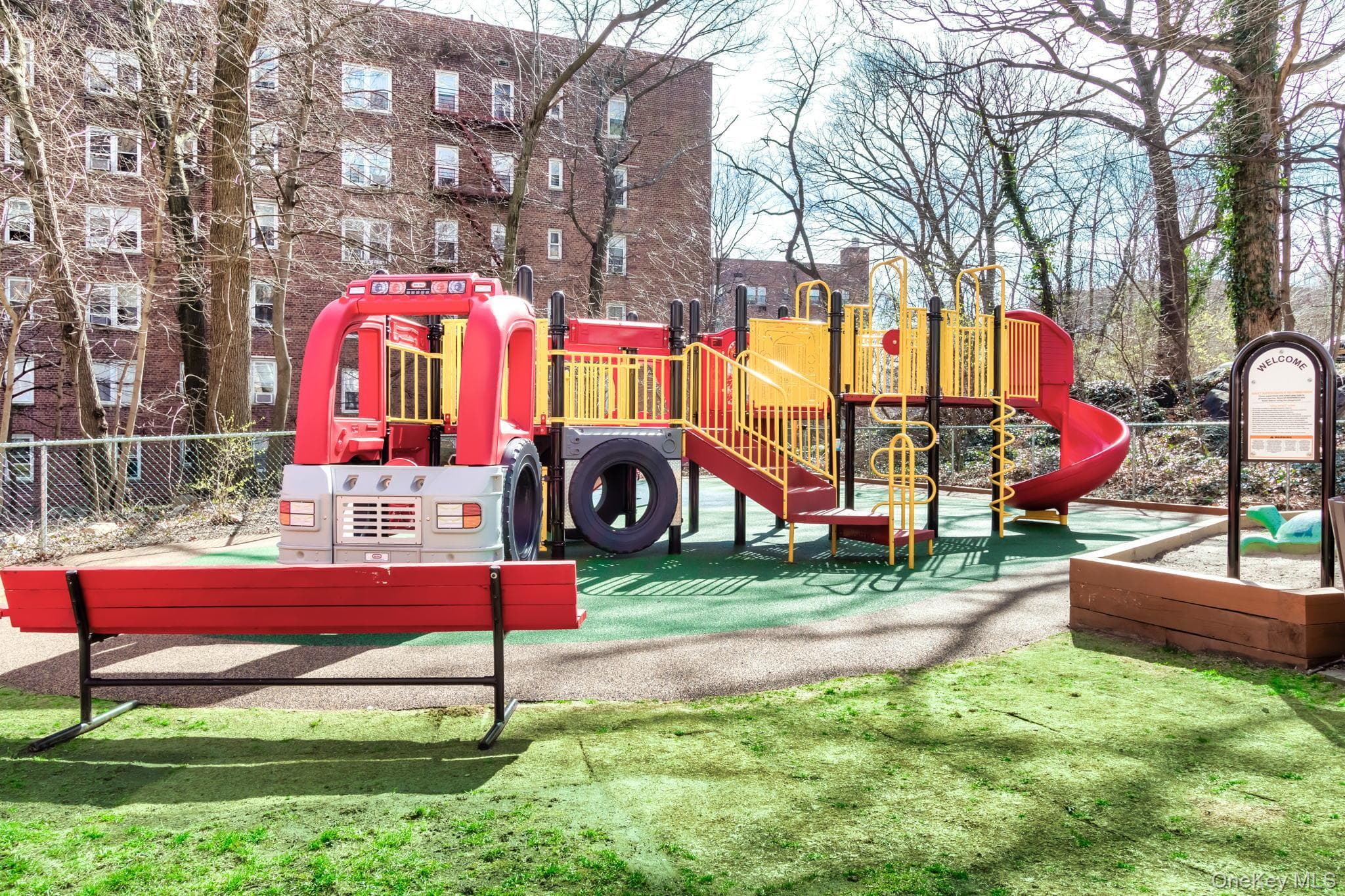 4555 Henry Hudson Parkway Unit: 805 thumbnail 46