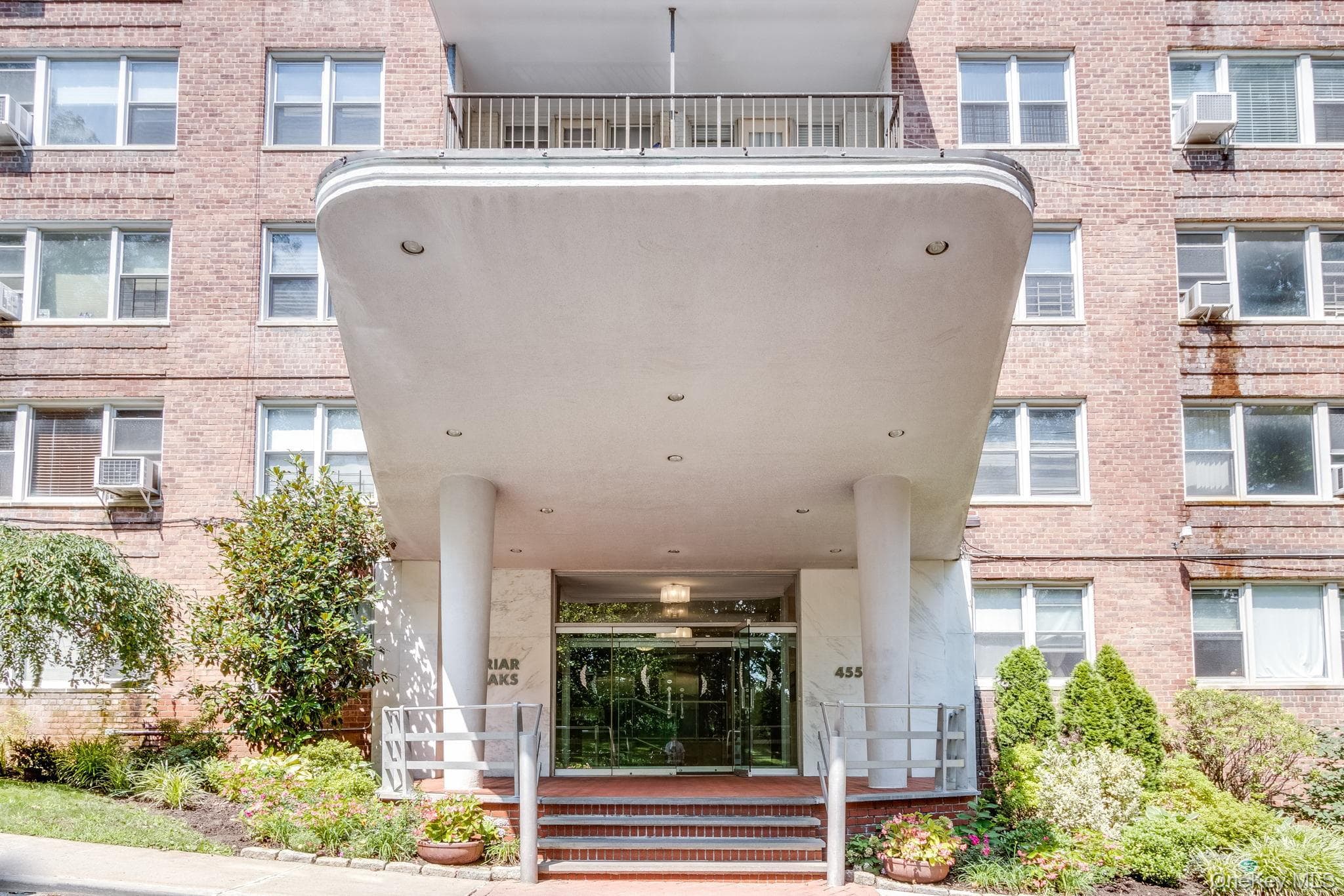 4555 Henry Hudson Parkway Unit: 805 thumbnail 38
