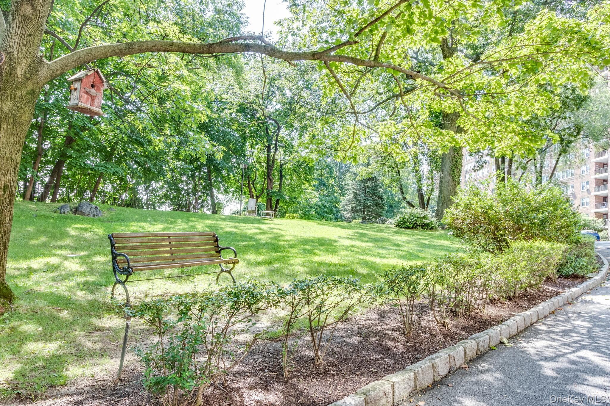 4555 Henry Hudson Parkway Unit: 805 thumbnail 43