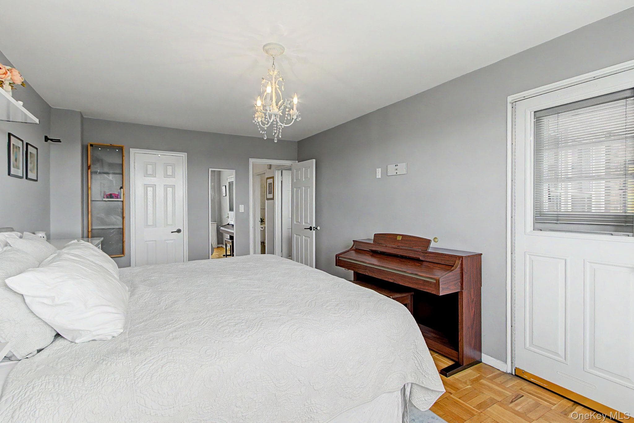 4555 Henry Hudson Parkway Unit: 805 thumbnail 27