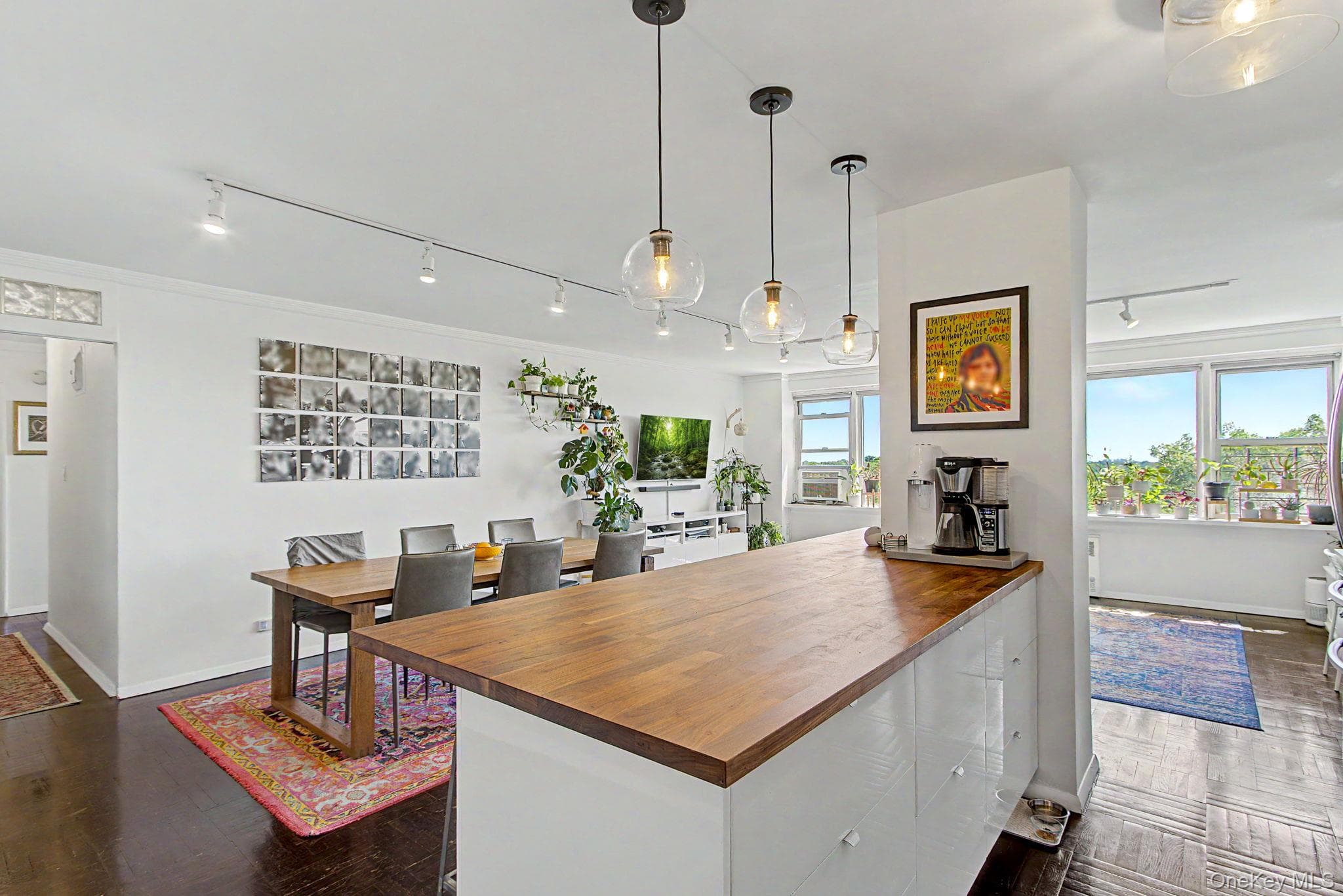 4555 Henry Hudson Parkway Unit: 805 thumbnail 5