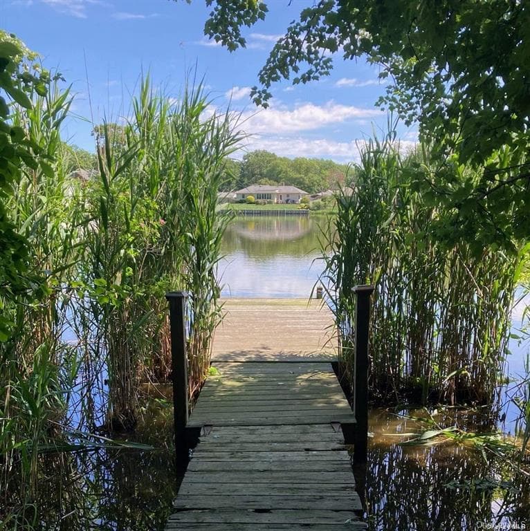 828 Pondview Road thumbnail 35