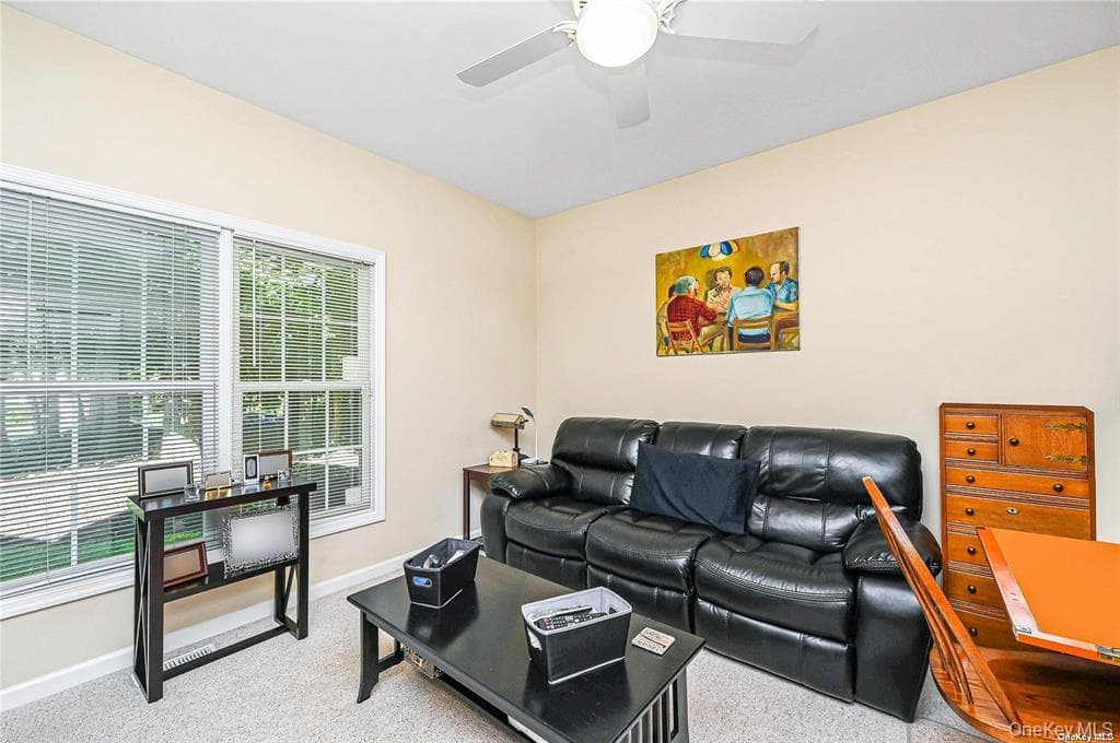 828 Pondview Road thumbnail 23