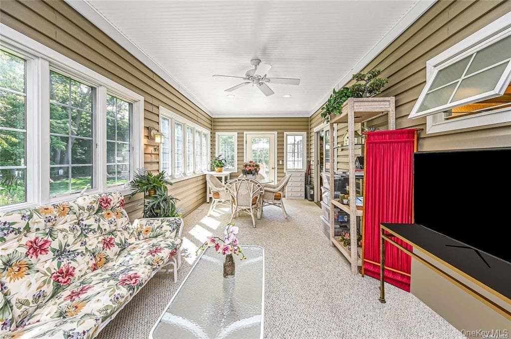 828 Pondview Road thumbnail 15