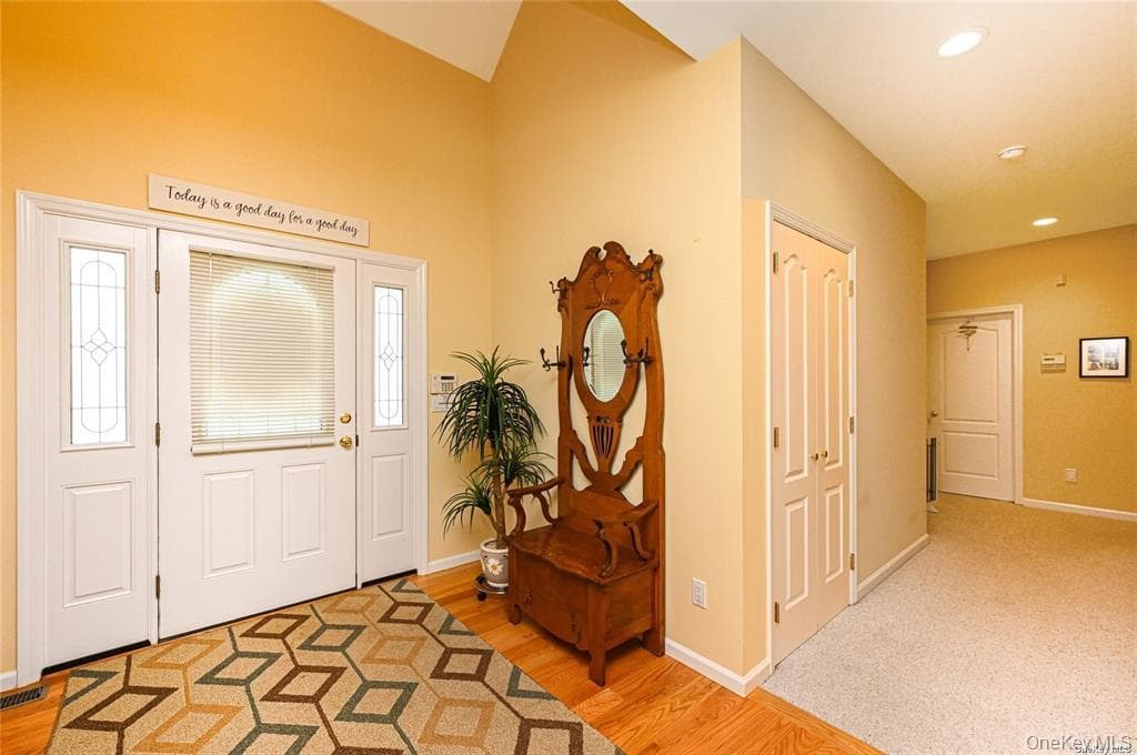 828 Pondview Road thumbnail 7