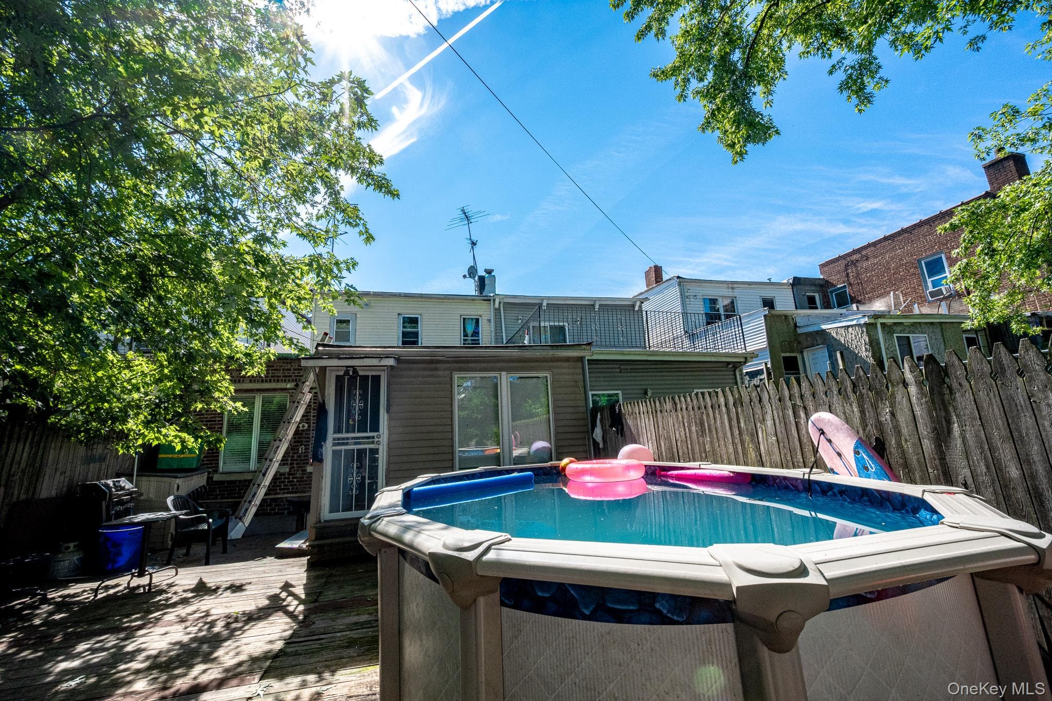 37 Montauk Avenue thumbnail 3