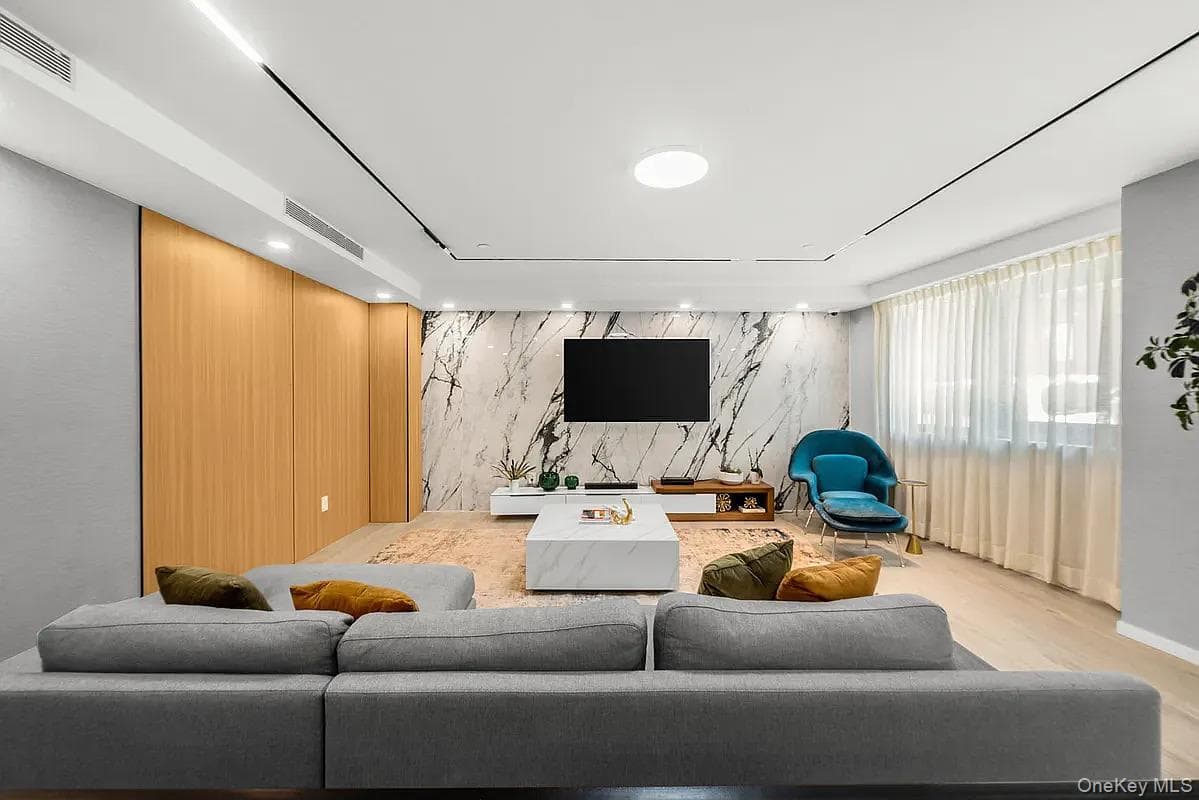 40-22 61st Street Unit: 2E thumbnail 16