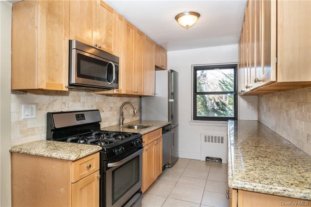 50 White Oak Street Unit: 3G thumbnail 9