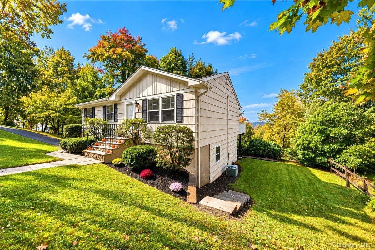7 Meadowbrook Drive thumbnail 36