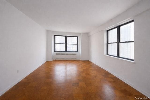 385 Grand Street Unit: L904 thumbnail 11
