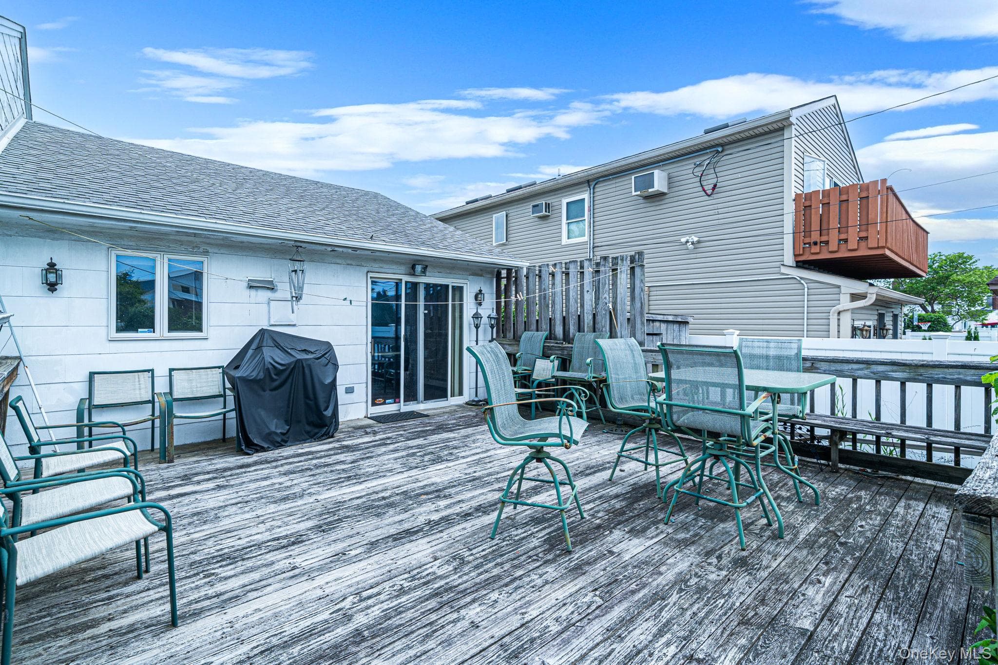 68 Myles Avenue thumbnail 9
