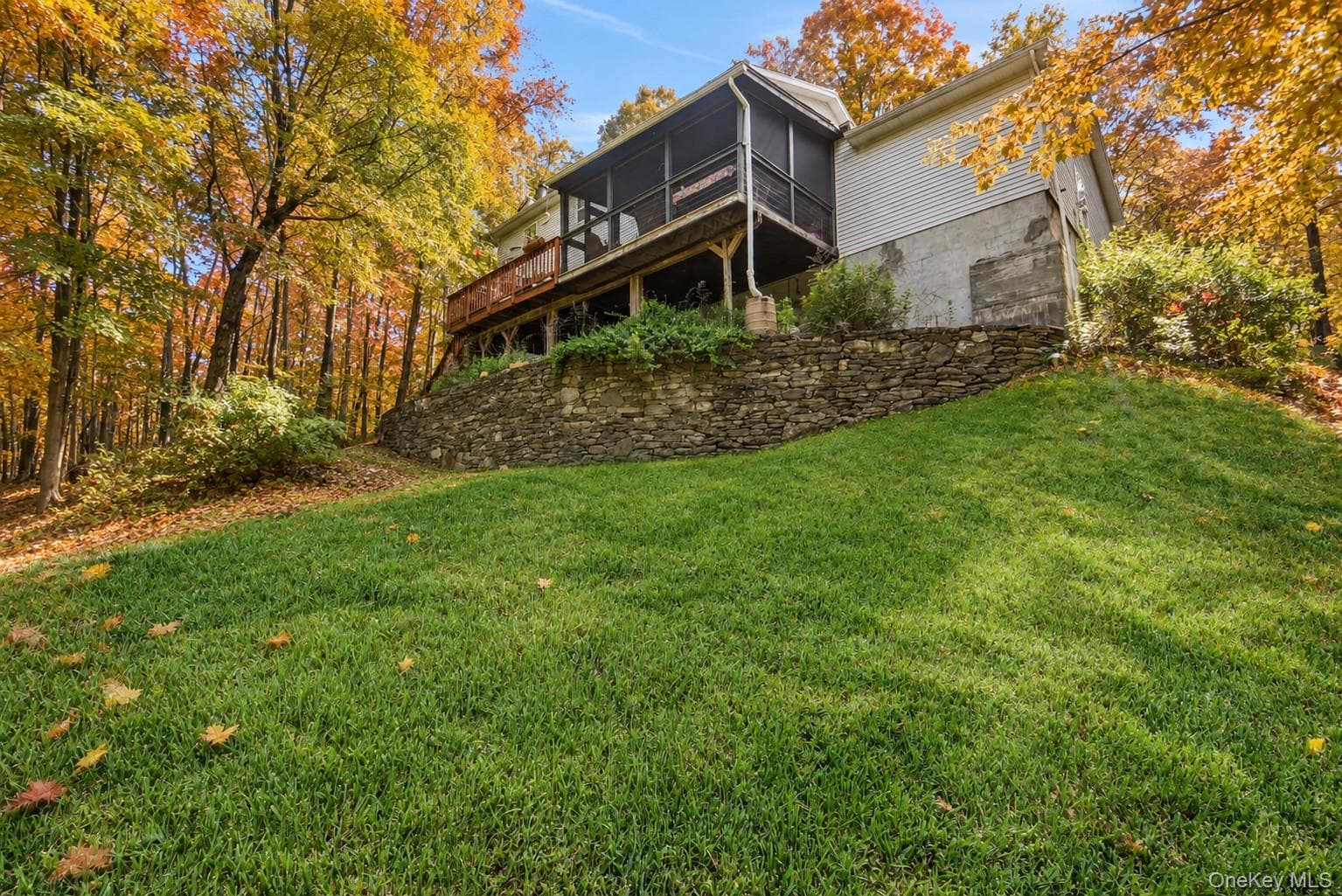 45 Willow Lake Drive thumbnail 24