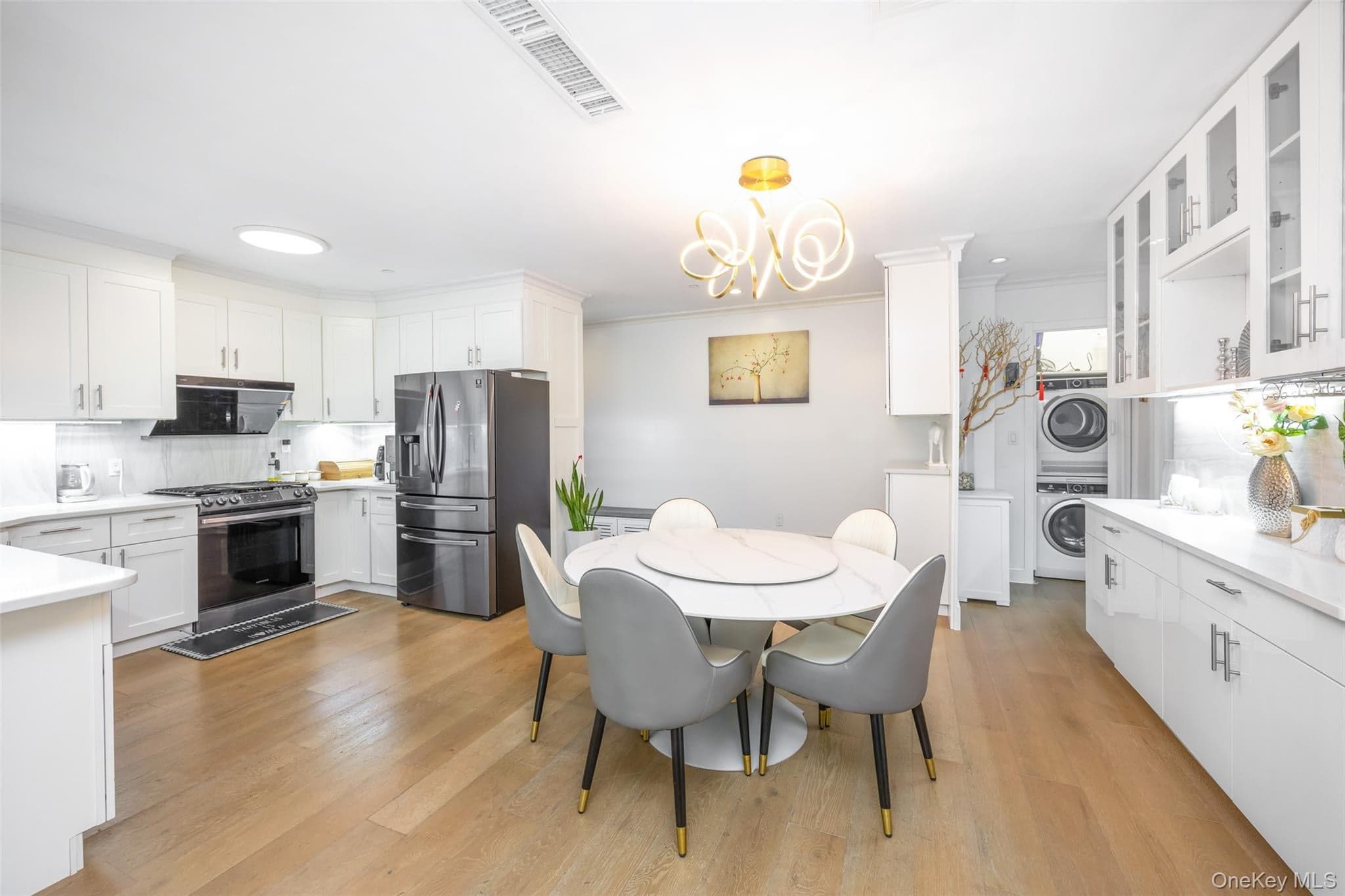 13620 Booth Memorial Avenue Unit: 2A thumbnail 2