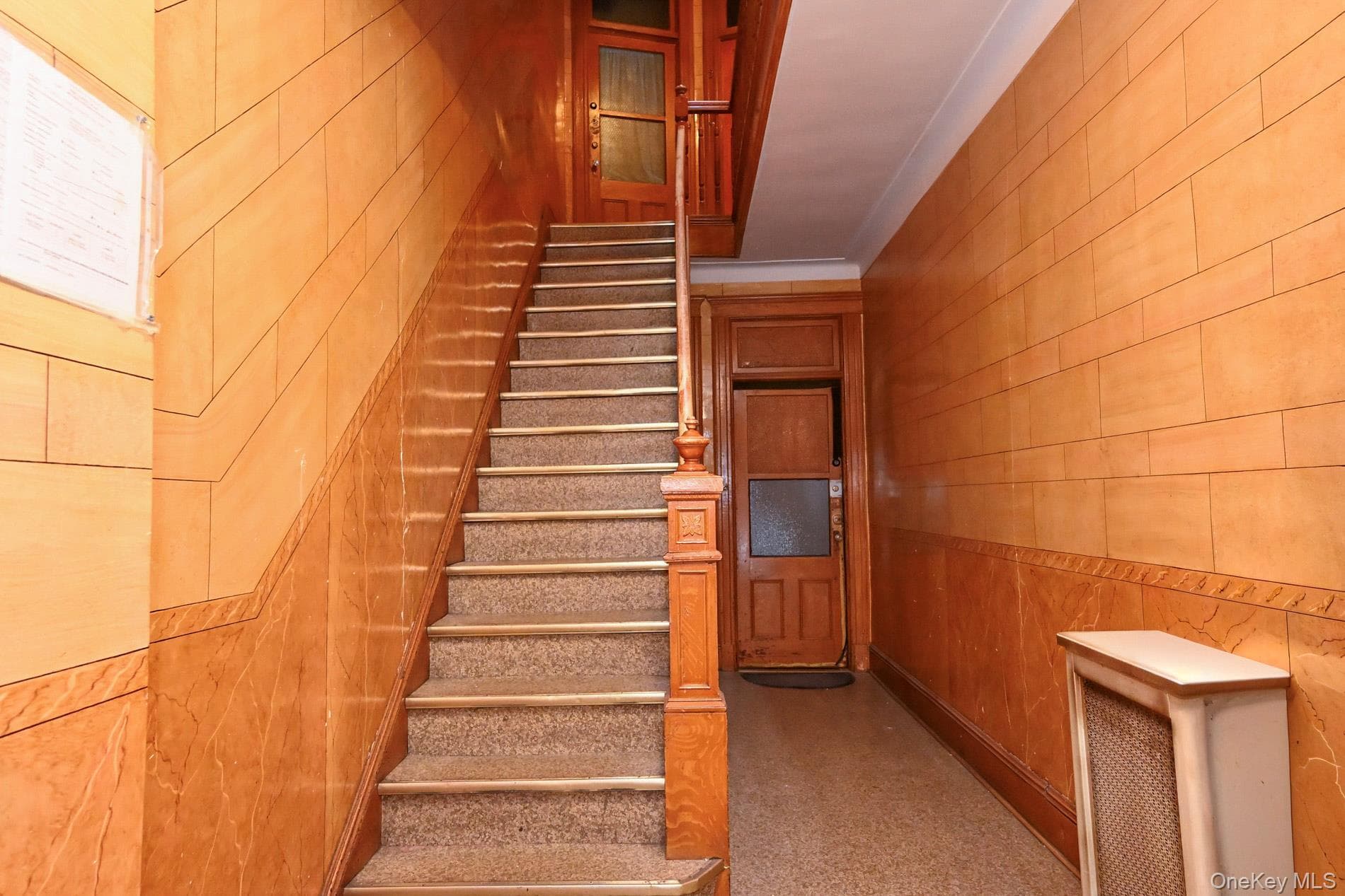 967 Seneca Avenue thumbnail 6