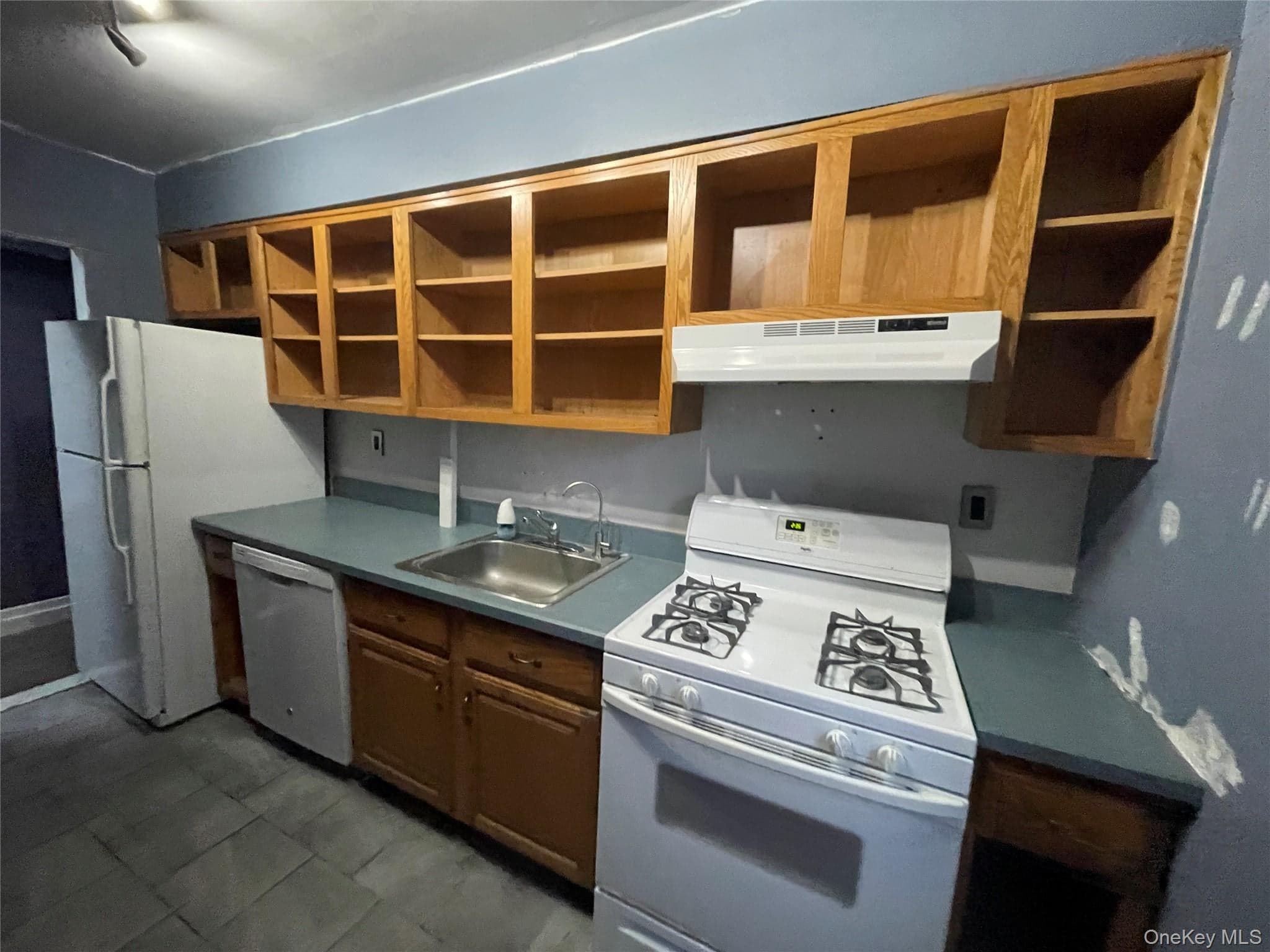 70 Locust Avenue Unit: B114 thumbnail 5