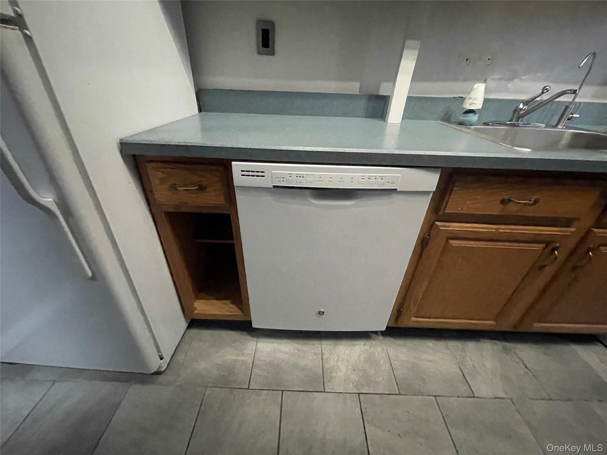 70 Locust Avenue Unit: B114 thumbnail 6