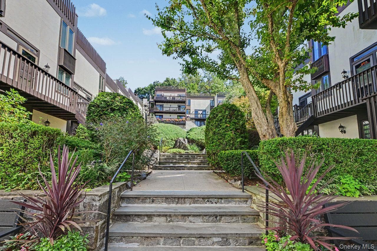 1200 Warburton Avenue Unit: 41 thumbnail 6