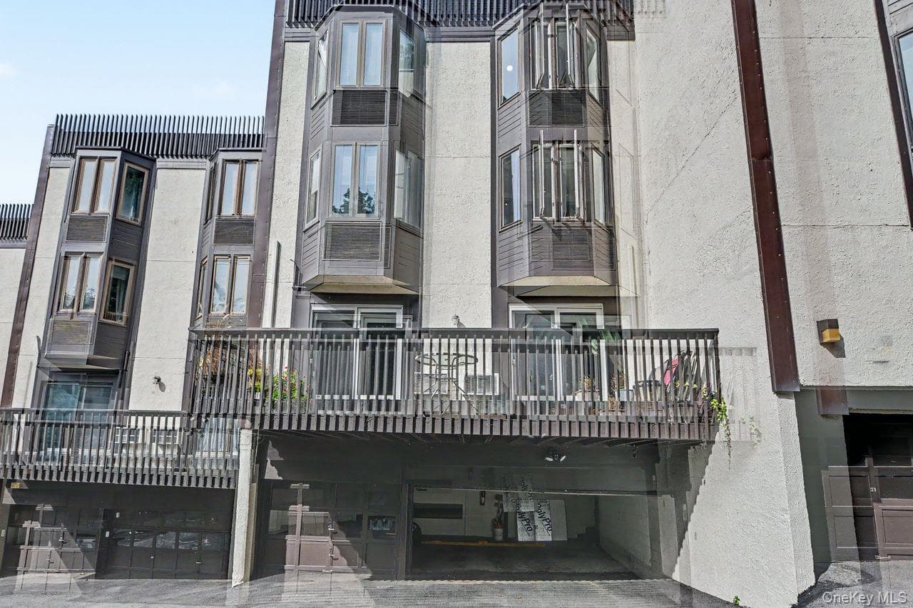 1200 Warburton Avenue Unit: 41 thumbnail 39