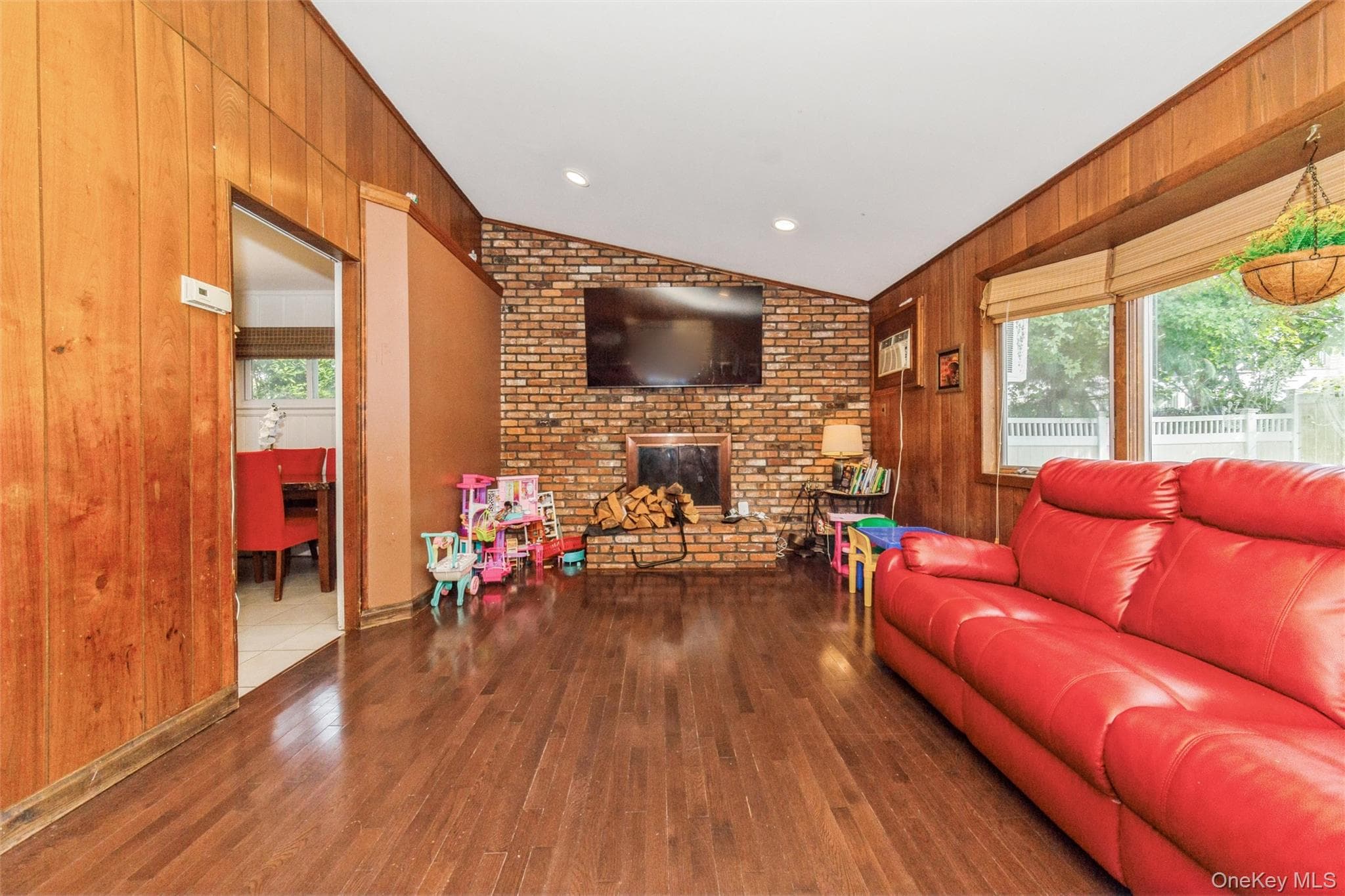 1423 Sturl Avenue thumbnail 16