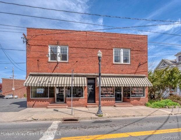 211 Main Street, Saugerties