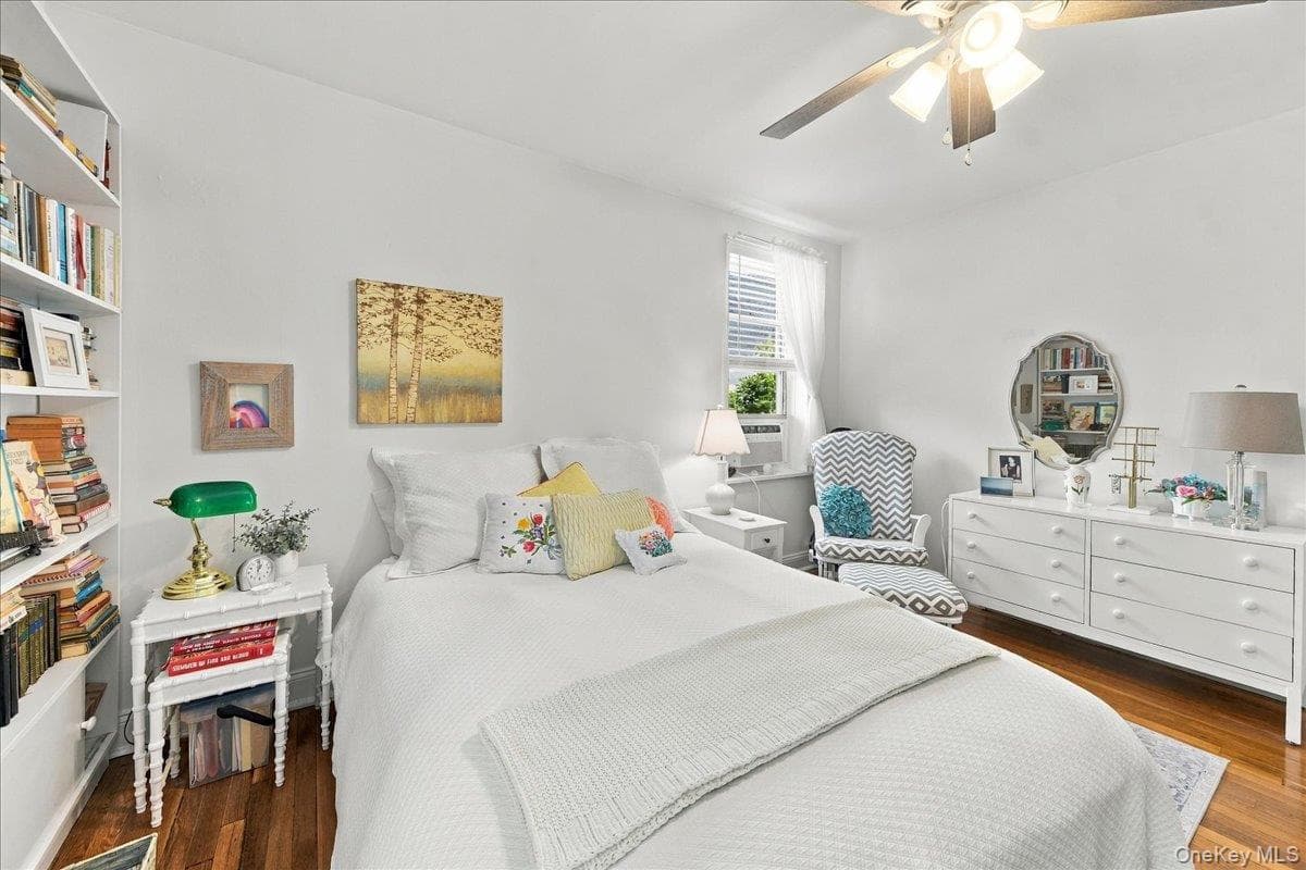 5621 Netherland Avenue Unit: 3D thumbnail 6