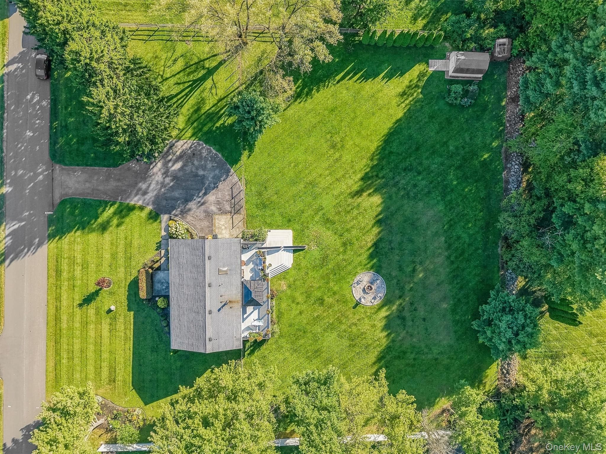 14 Lillie Lane thumbnail 40