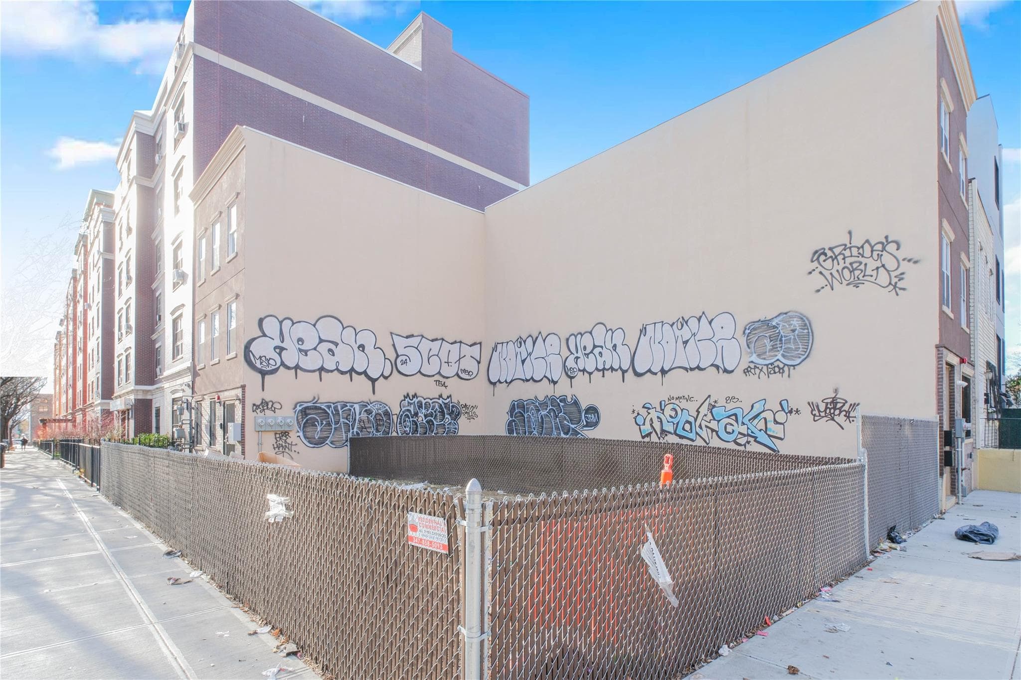 52 Buffalo Avenue thumbnail 3